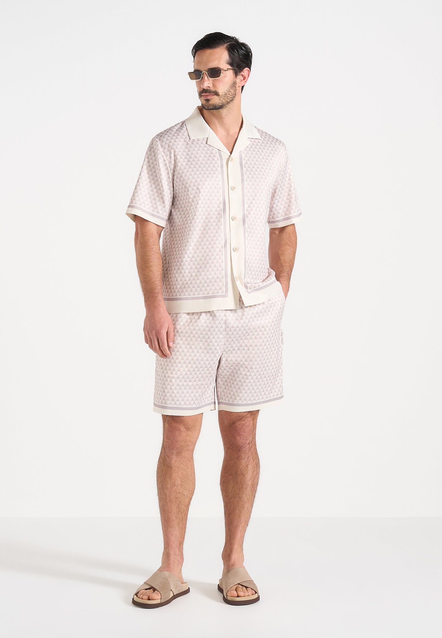 Jordan - Eiffel Monogram Shorts - Cream 