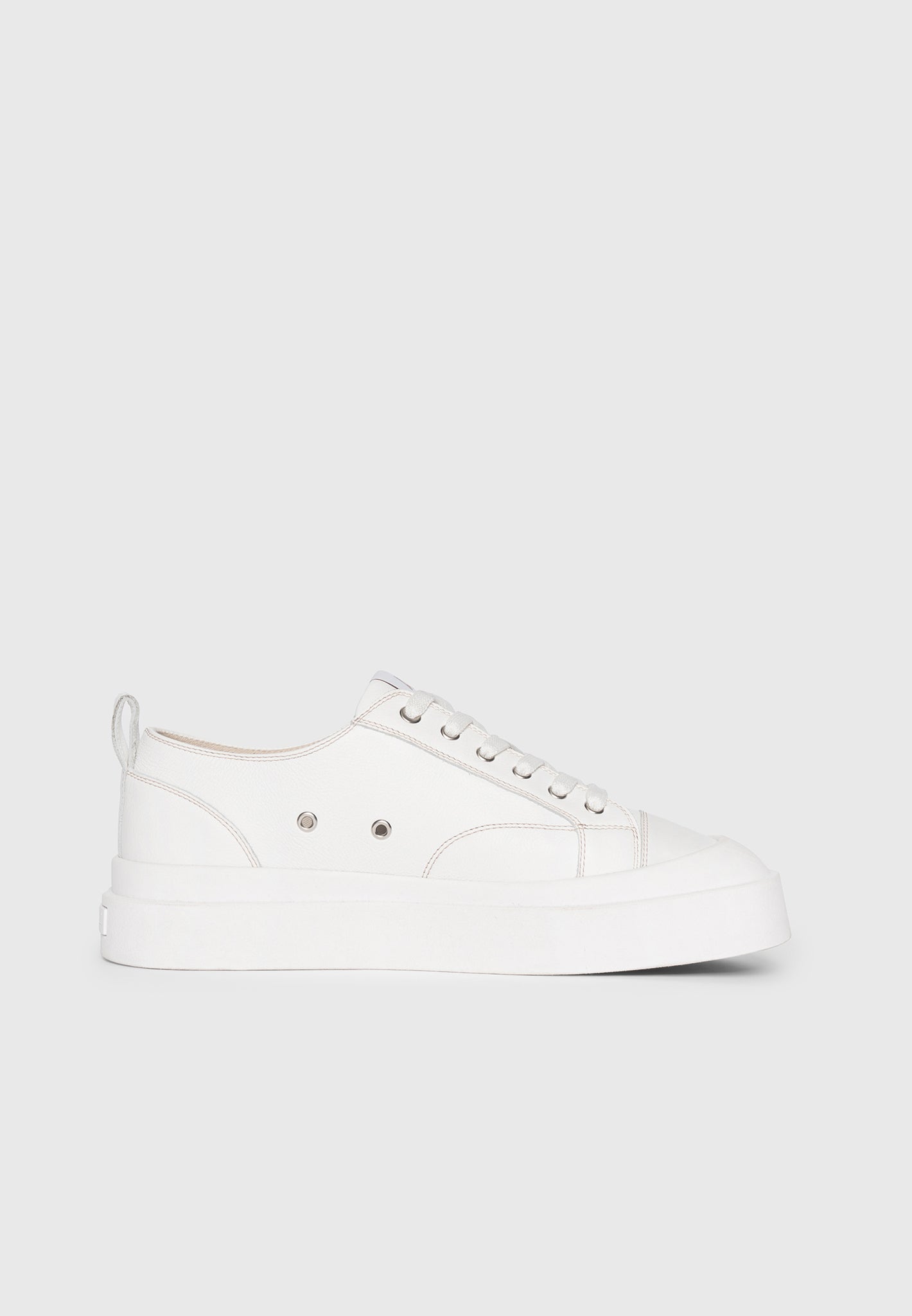 mens-vienna-leather-contrast-stitch-sneakers-white