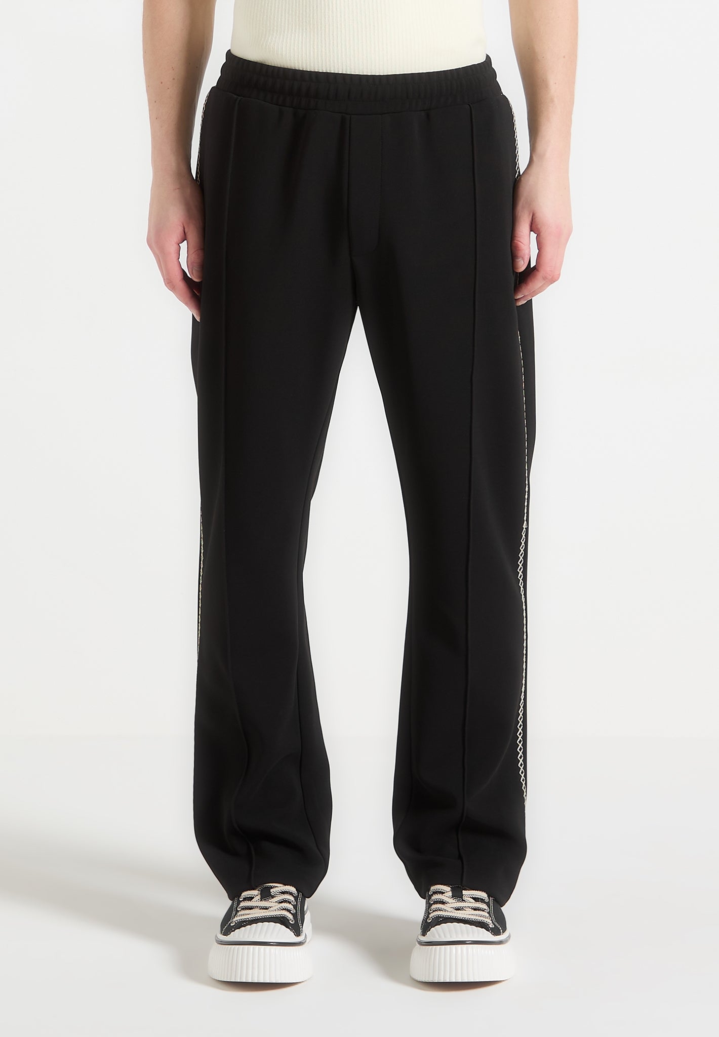 contrast-whipstitch-relaxed-track-pants-black