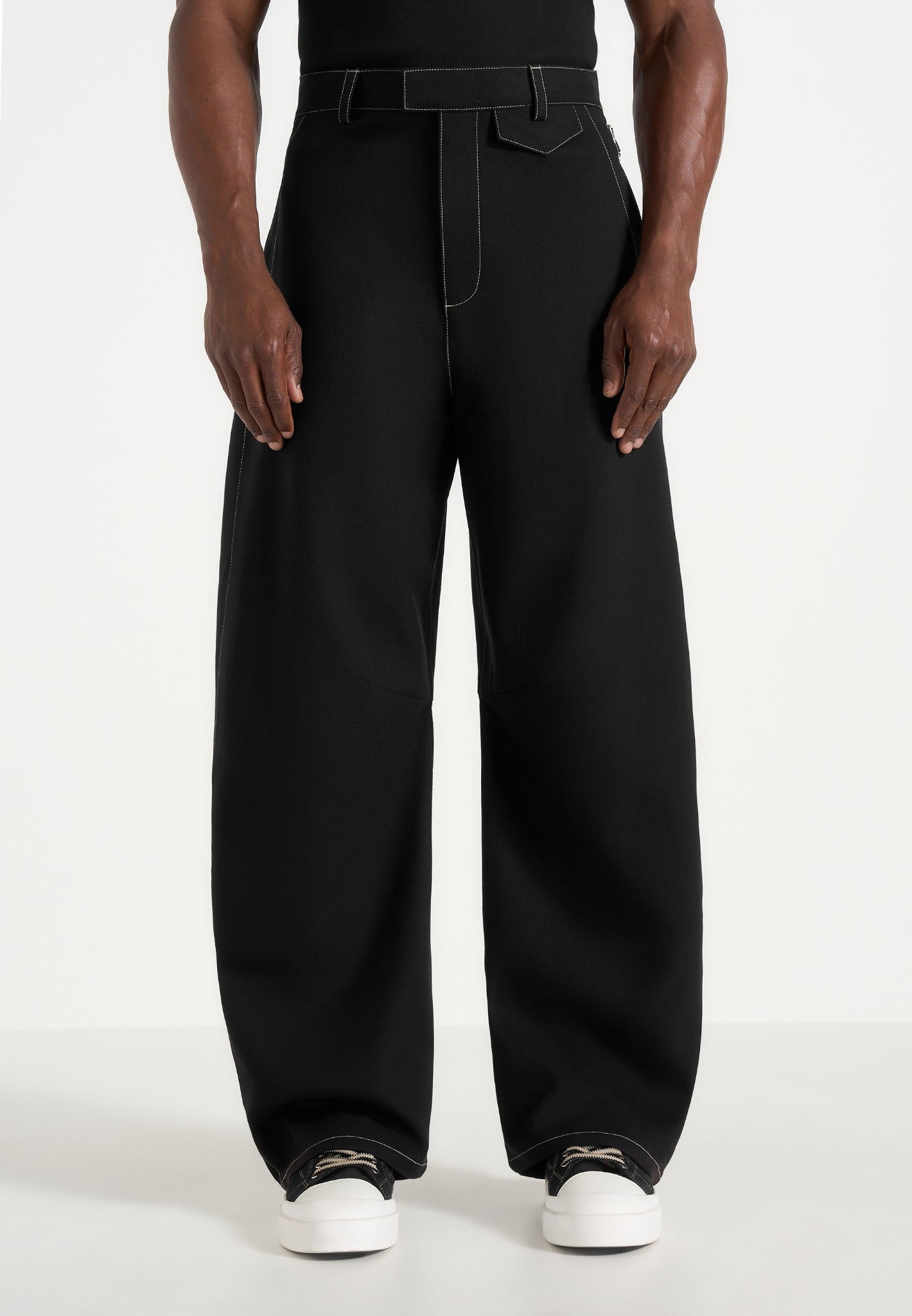Marceau - Contrast Stitch Barrel Leg Trousers - Black