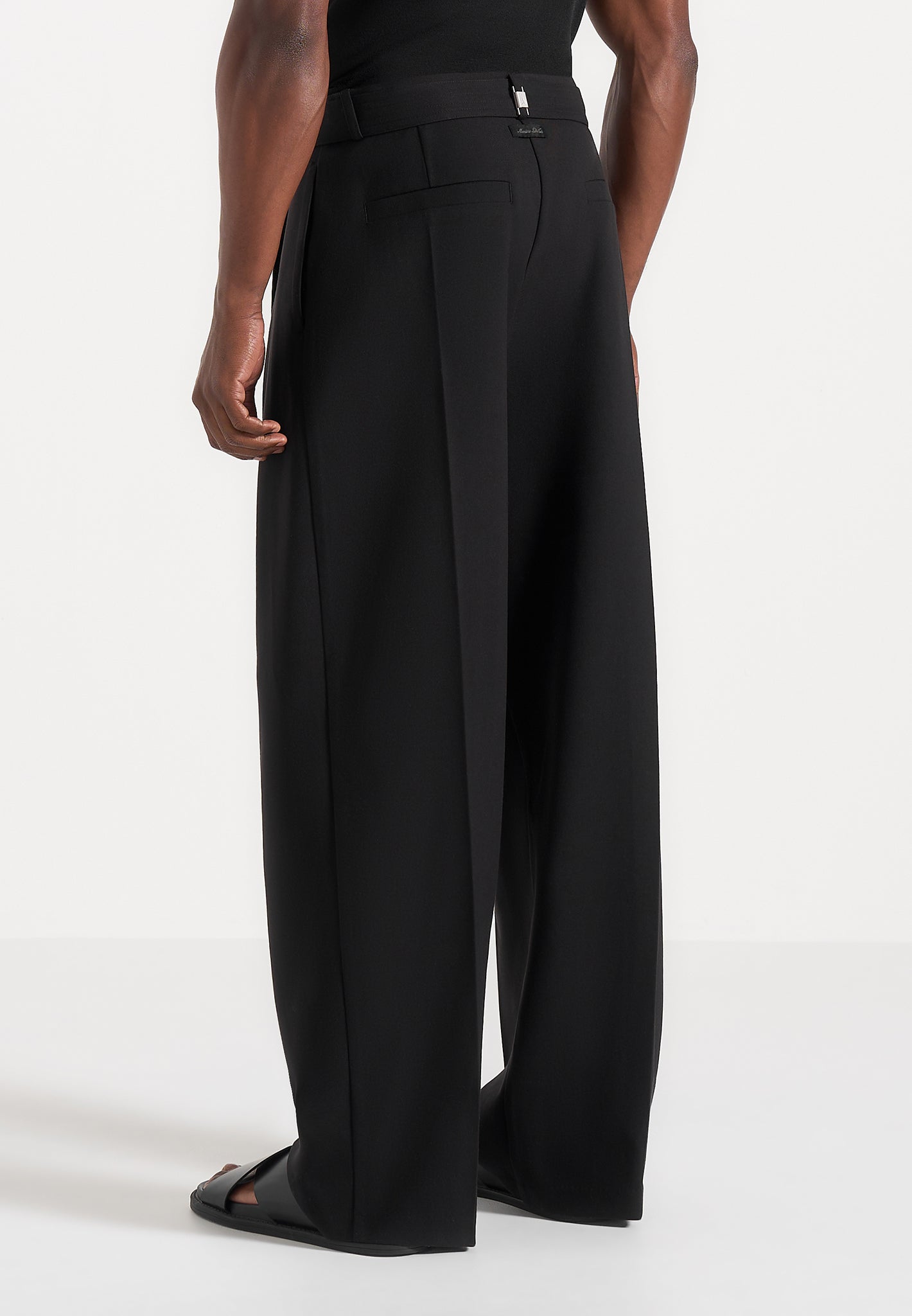 loic-wide-leg-tailored-trousers-with-belt-black