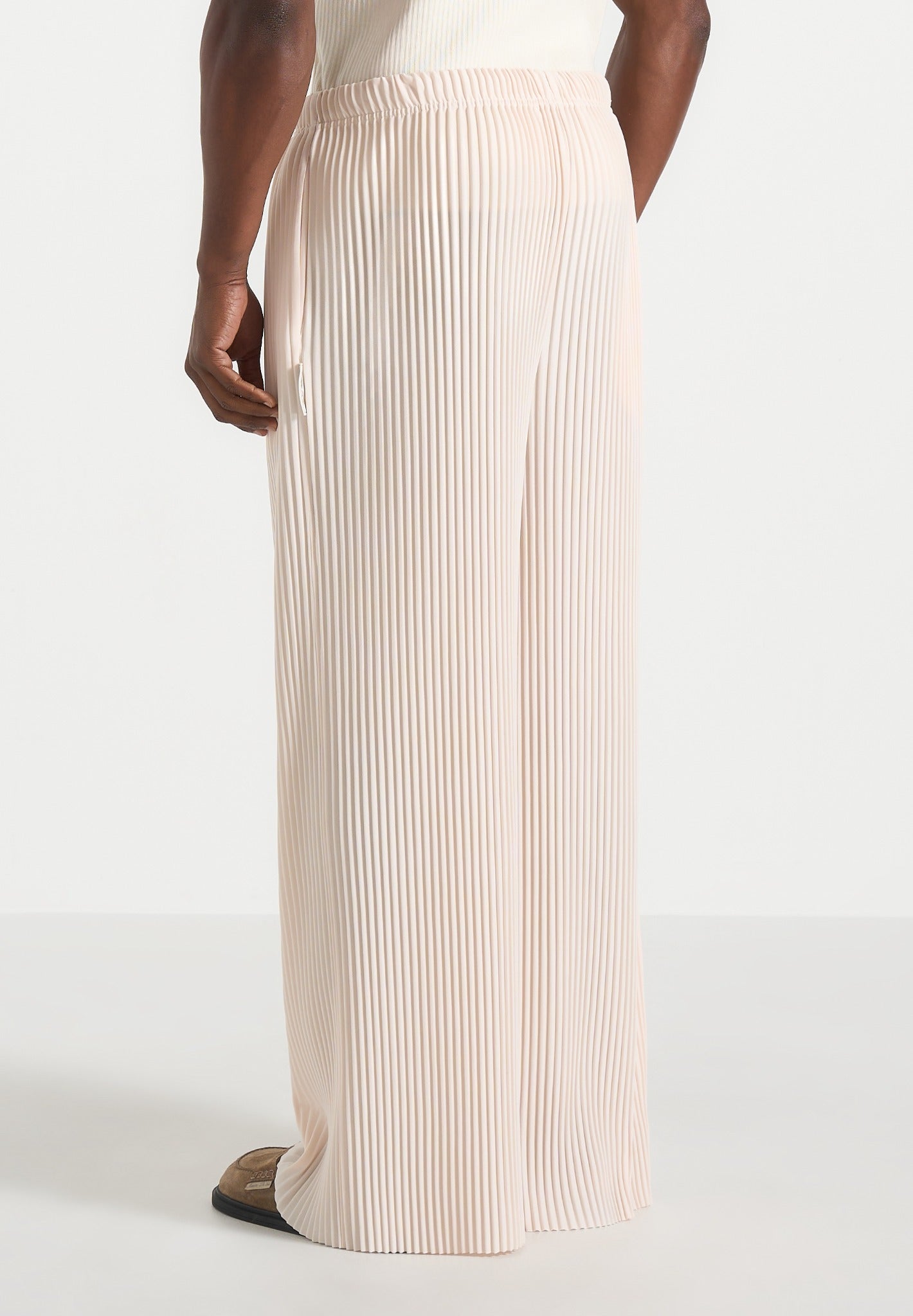 Jonas - Pleated Wide Leg Trousers - Cream