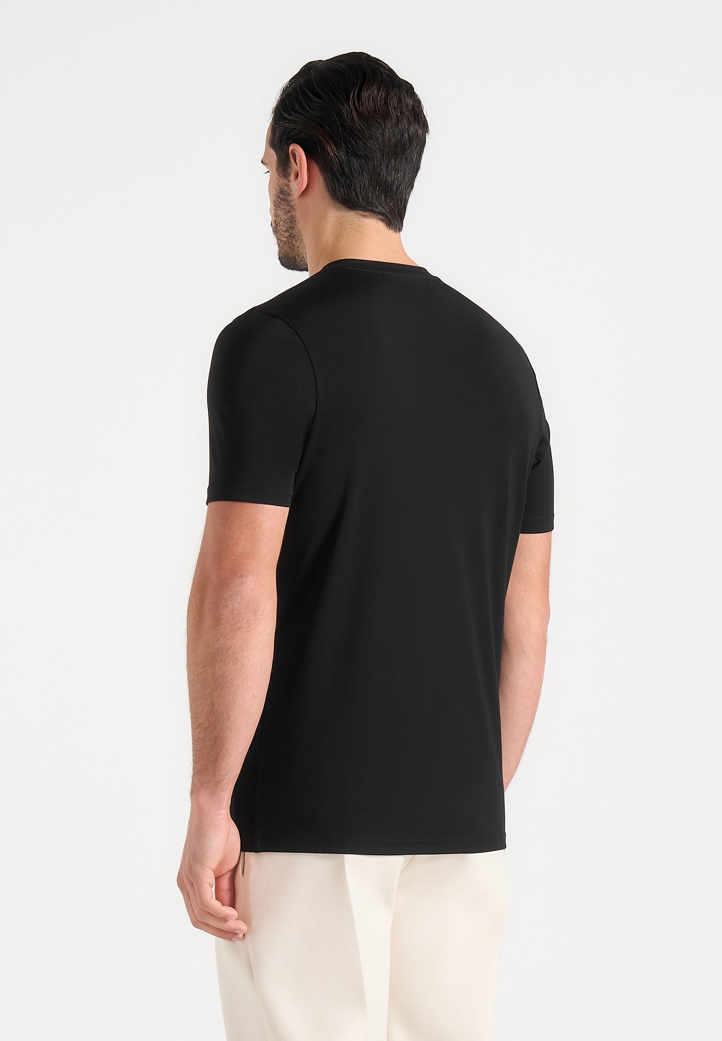 TS003 - Fitted Luxe T-Shirt - Black
