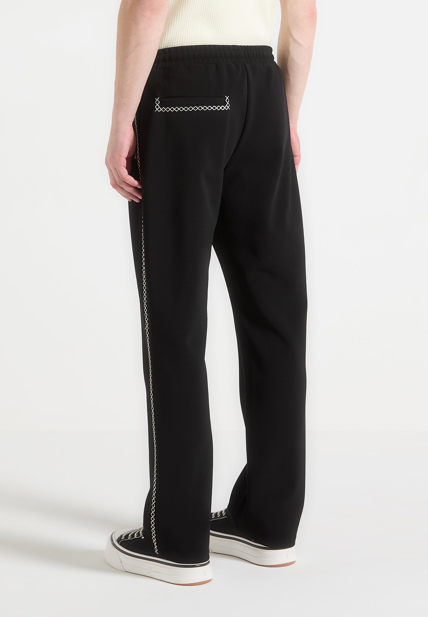 contrast-whipstitch-relaxed-track-pants-black
