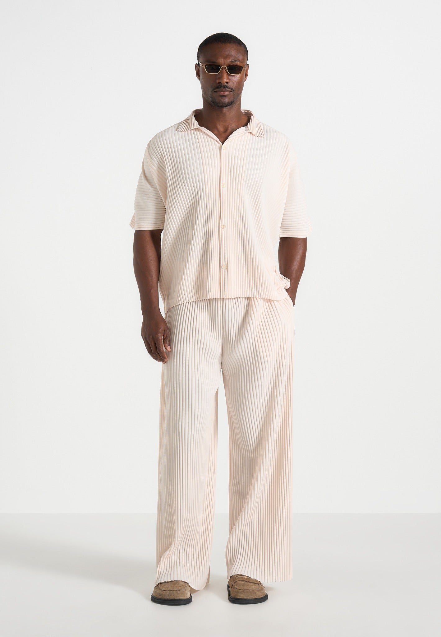 justin-pleated-boxy-shirt-cream