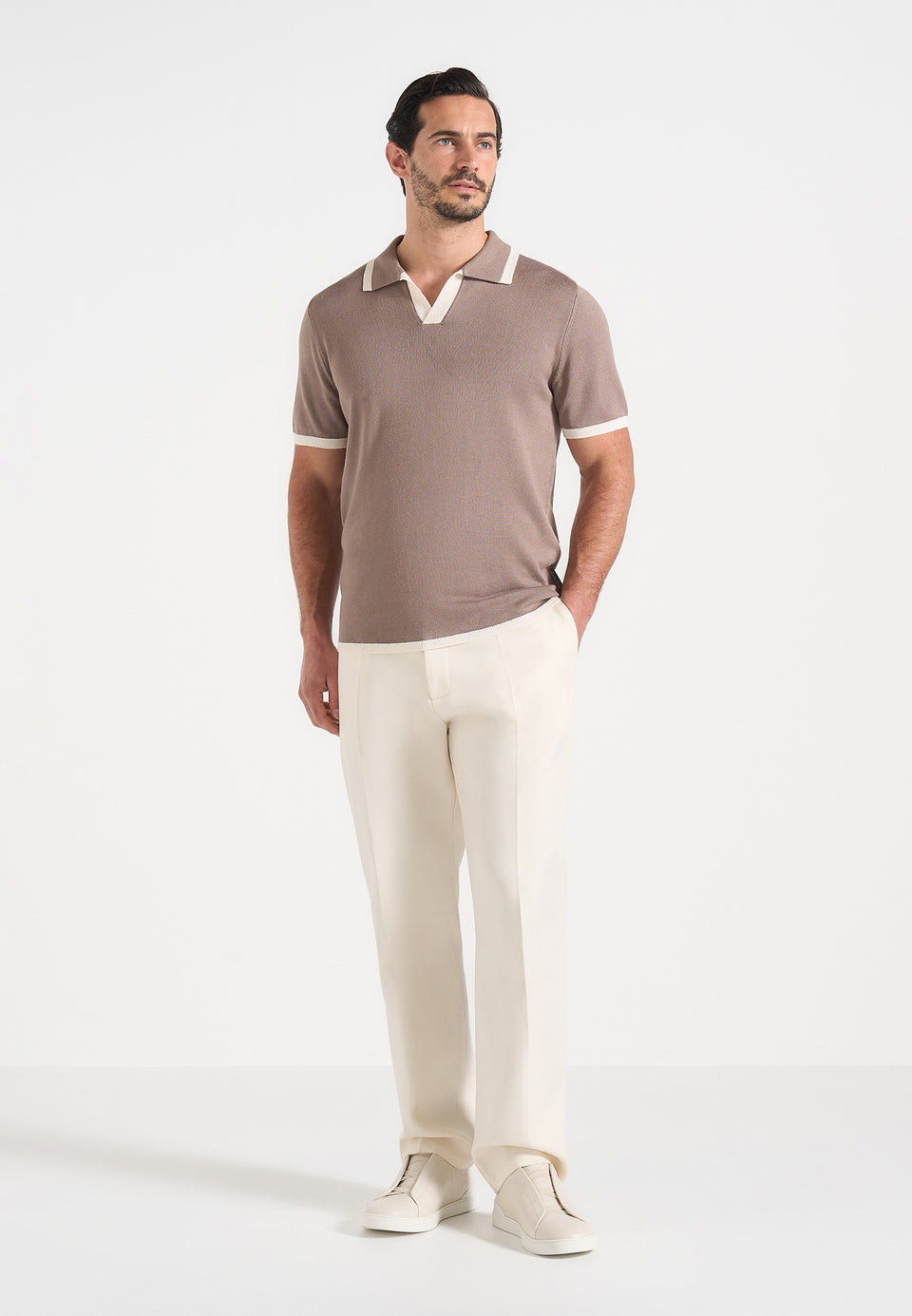 lambert-contrast-detail-knit-polo-shirt-mushroom