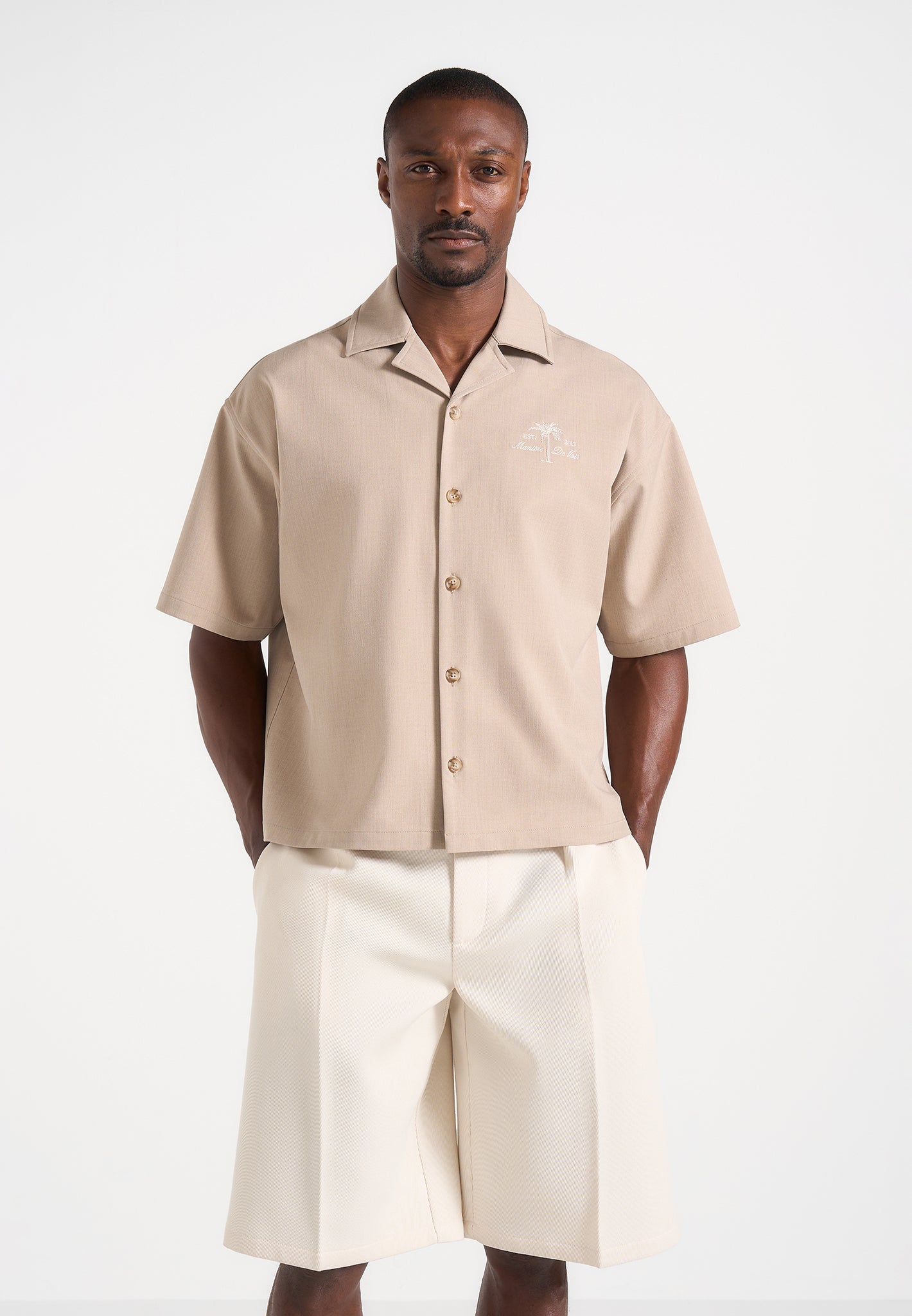 Alexis - Unisex Cote d'Azur Boxy Shirt - Beige