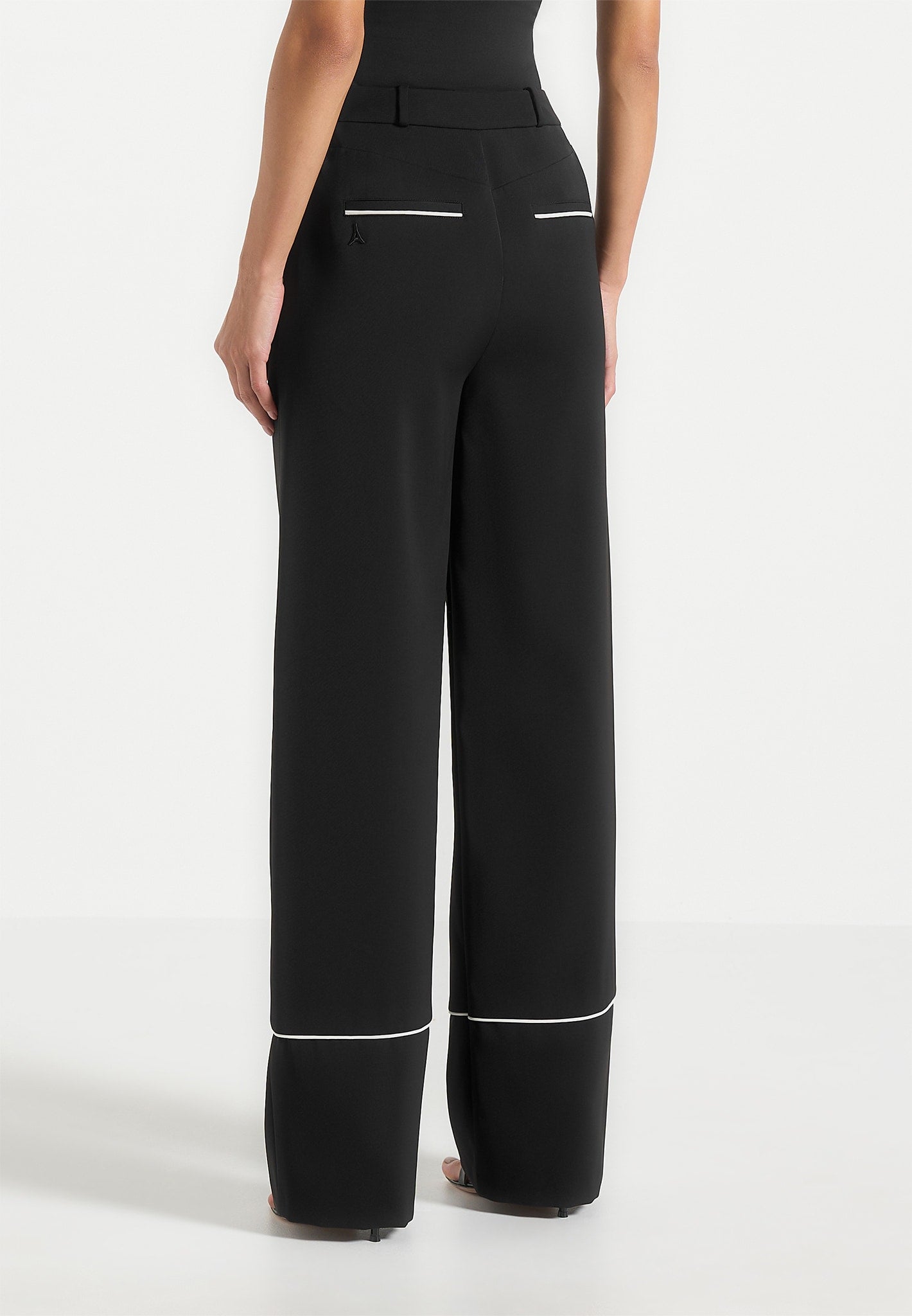 Contrast Piped Pleated Trousers - Black/White