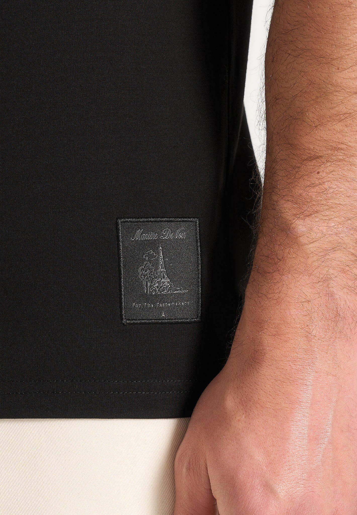 TS003 - Fitted Luxe T-Shirt - Black