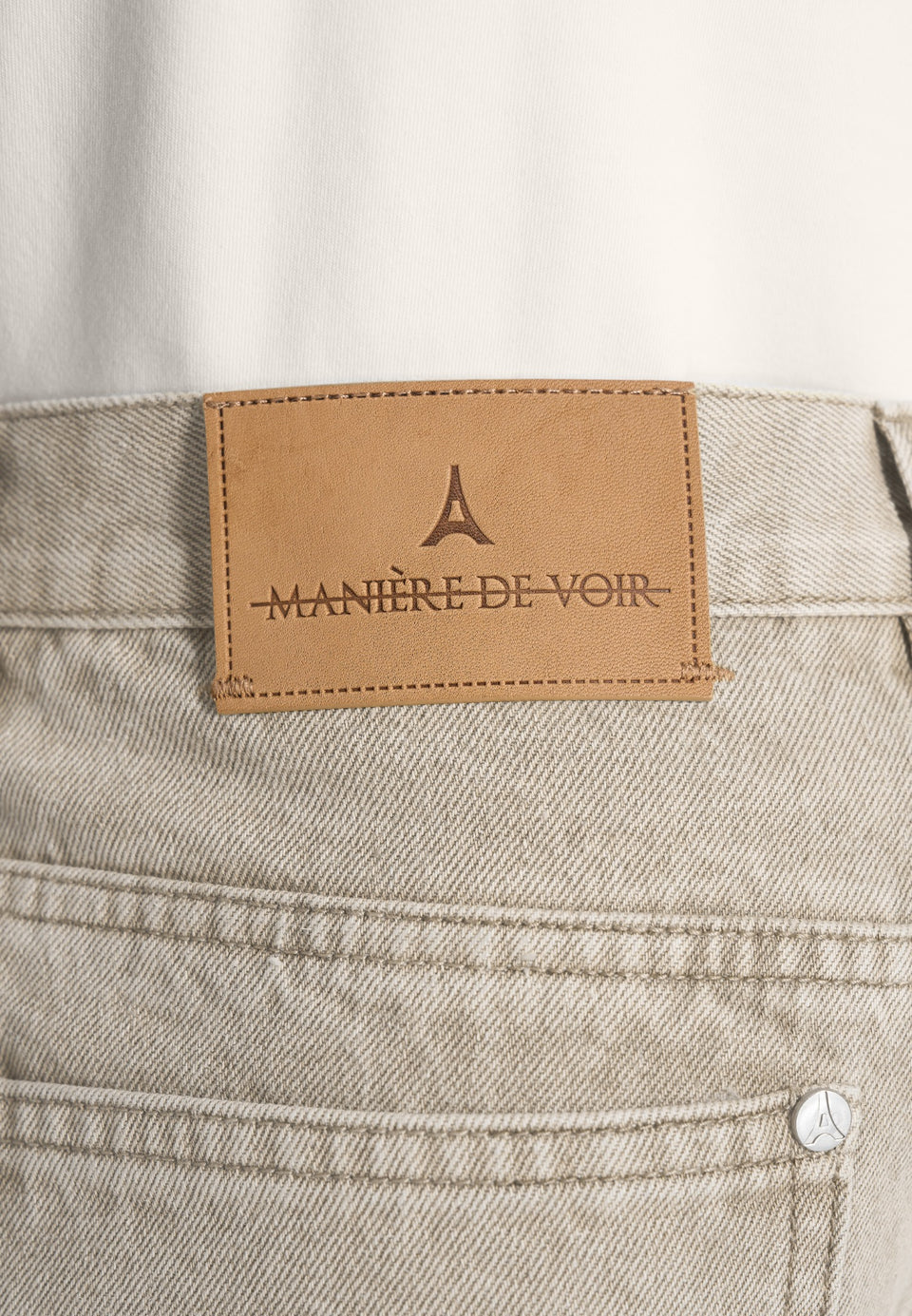 dn002-relaxed-fit-denim-jeans-beige