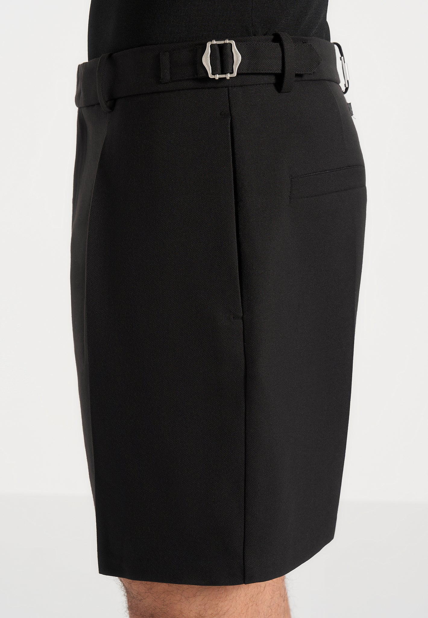 Marin - Tailored Pleated Shorts - Black