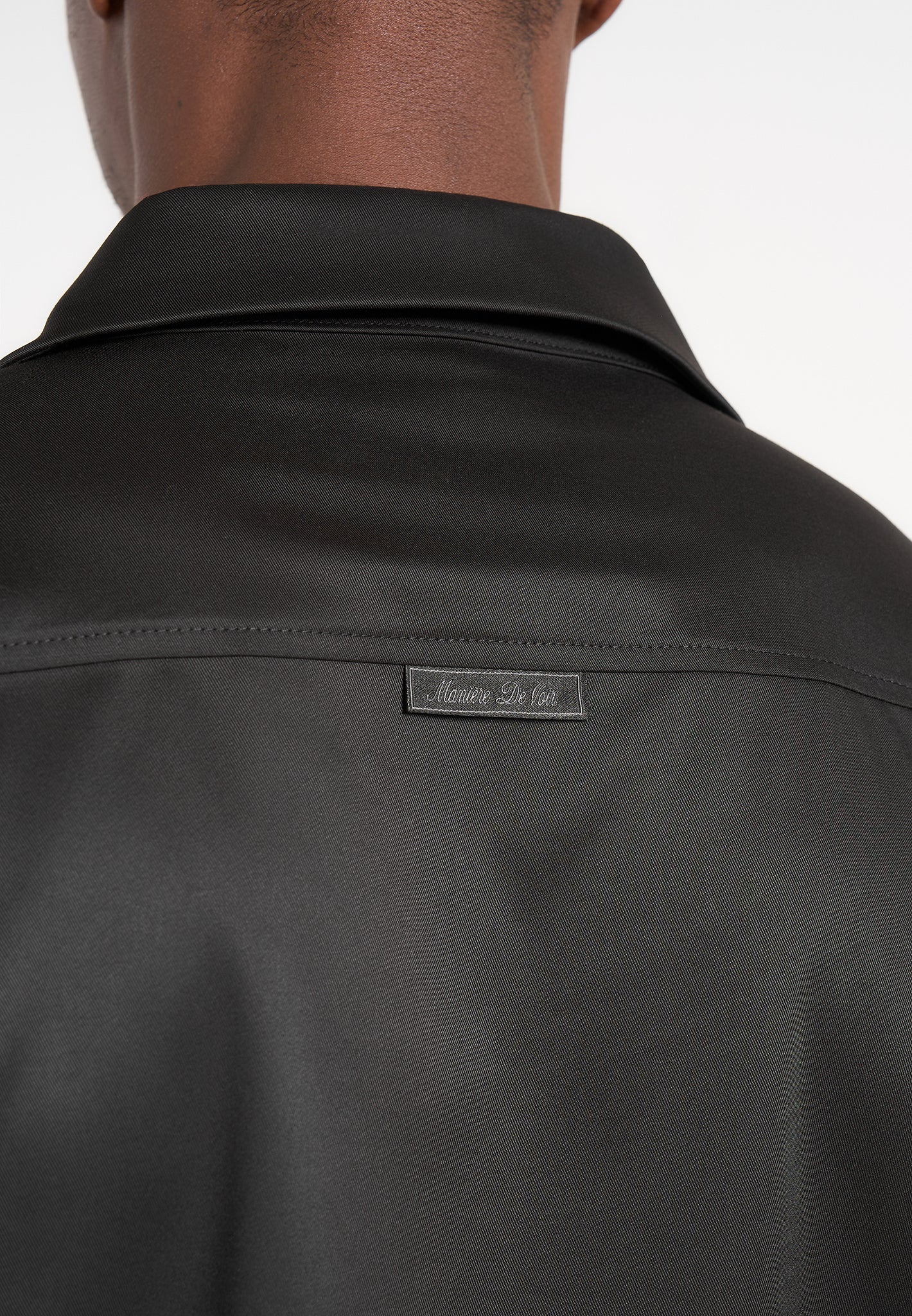 alban-satin-double-breasted-shirt-black