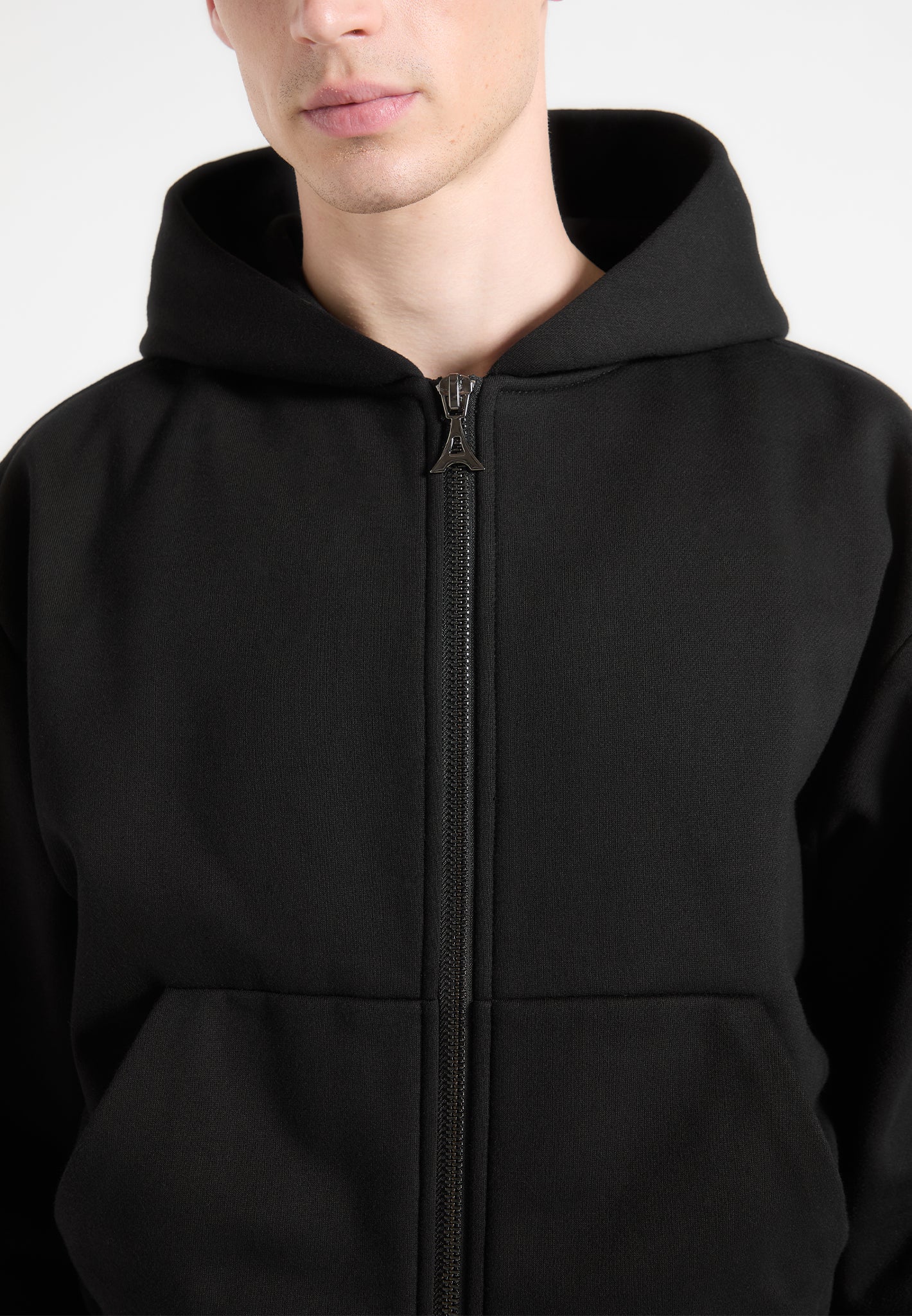 eternel-cropped-zip-hoodie-black