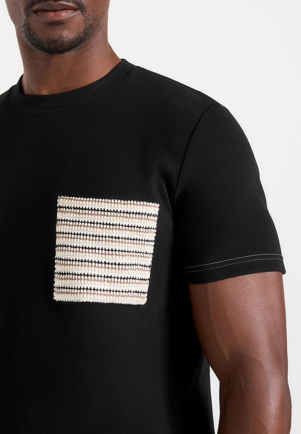 joris-whipstitch-pocket-detail-t-shirt-black
