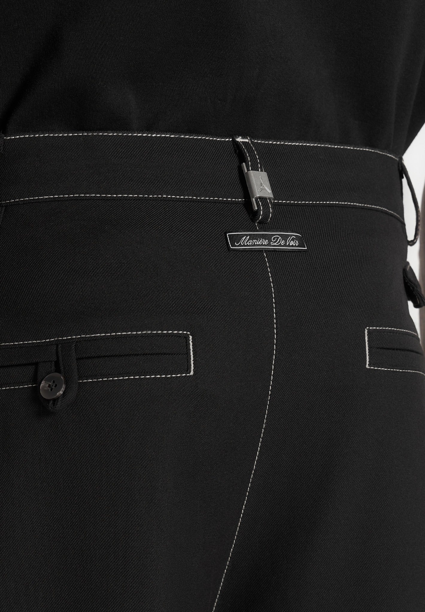 Marceau - Contrast Stitch Barrel Leg Trousers - Black