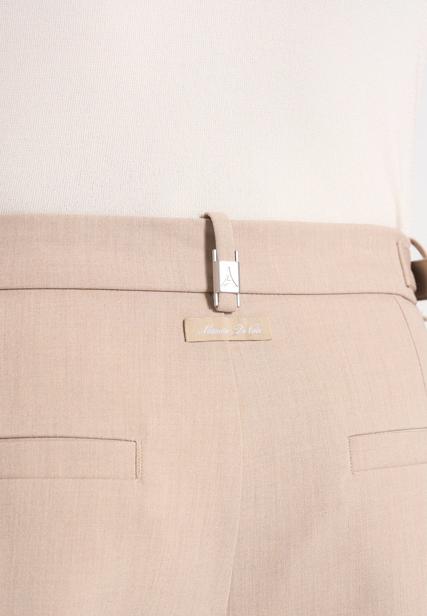 marin-tailored-pleated-shorts-beige