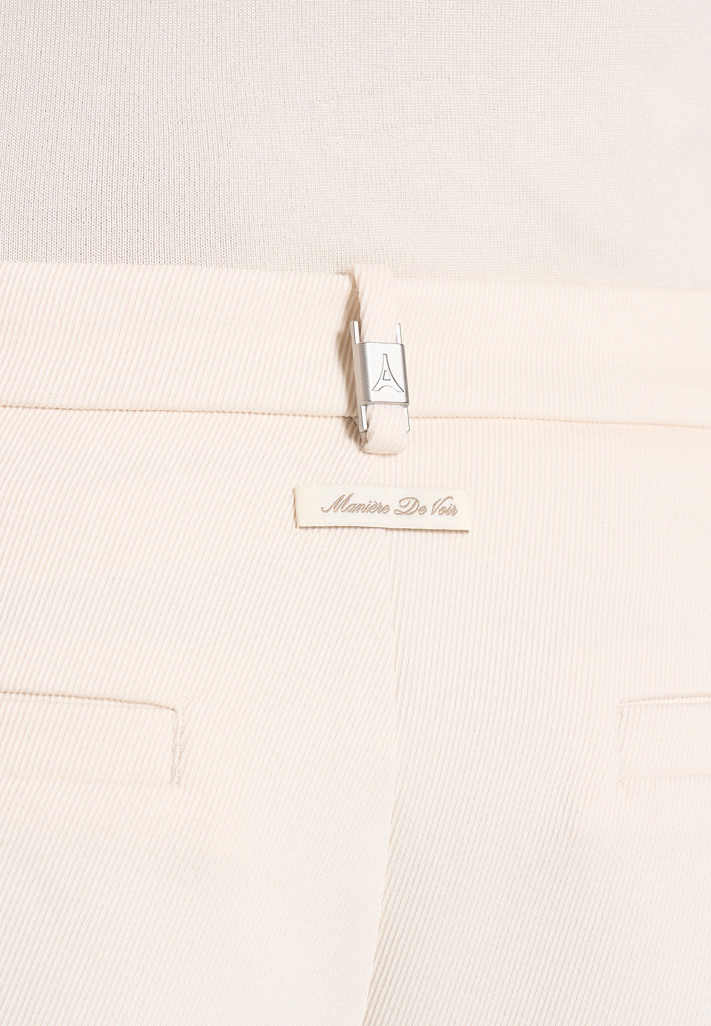 Marin - Tailored Pleated Shorts - Cream