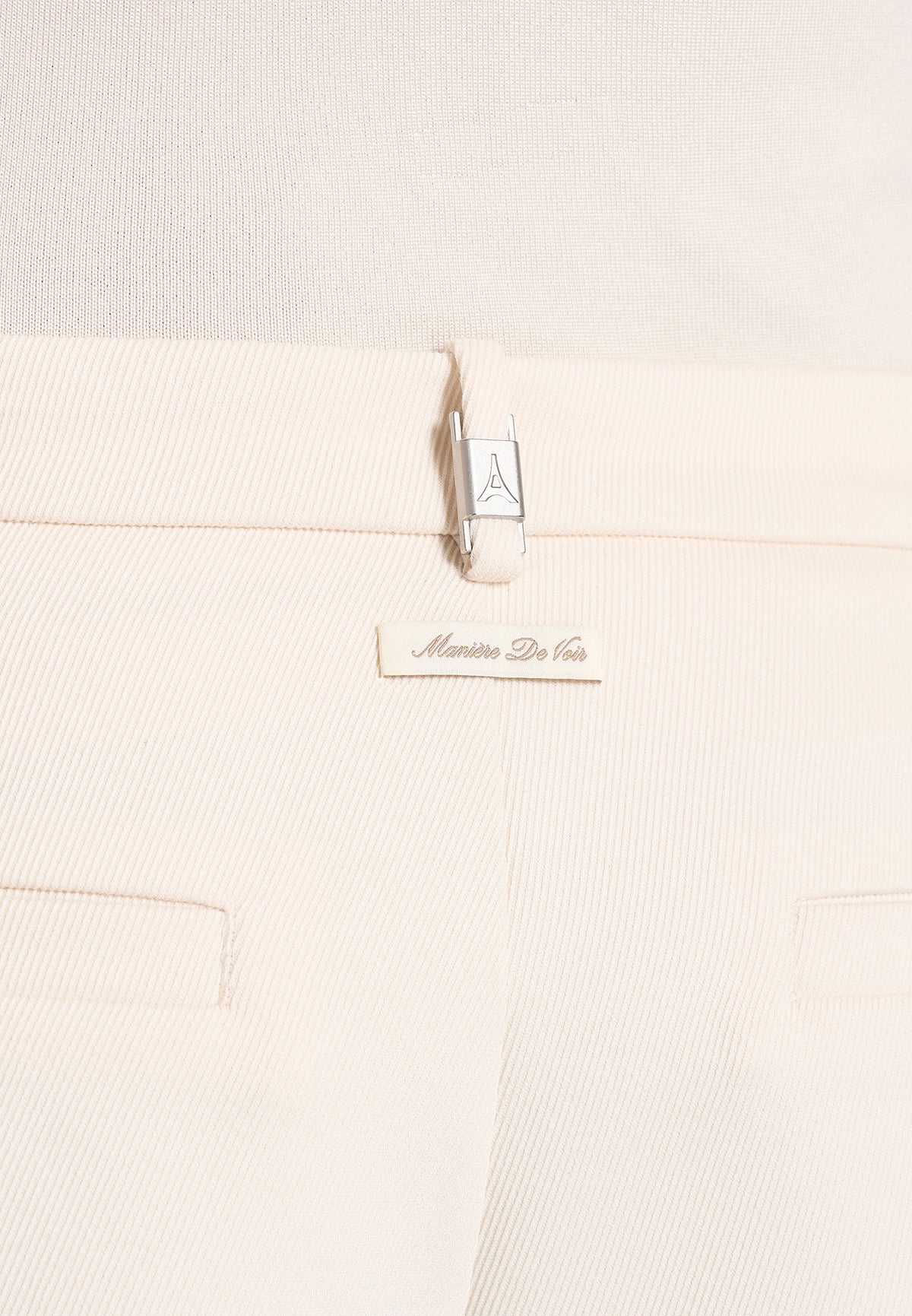 marin-tailored-pleated-shorts-cream