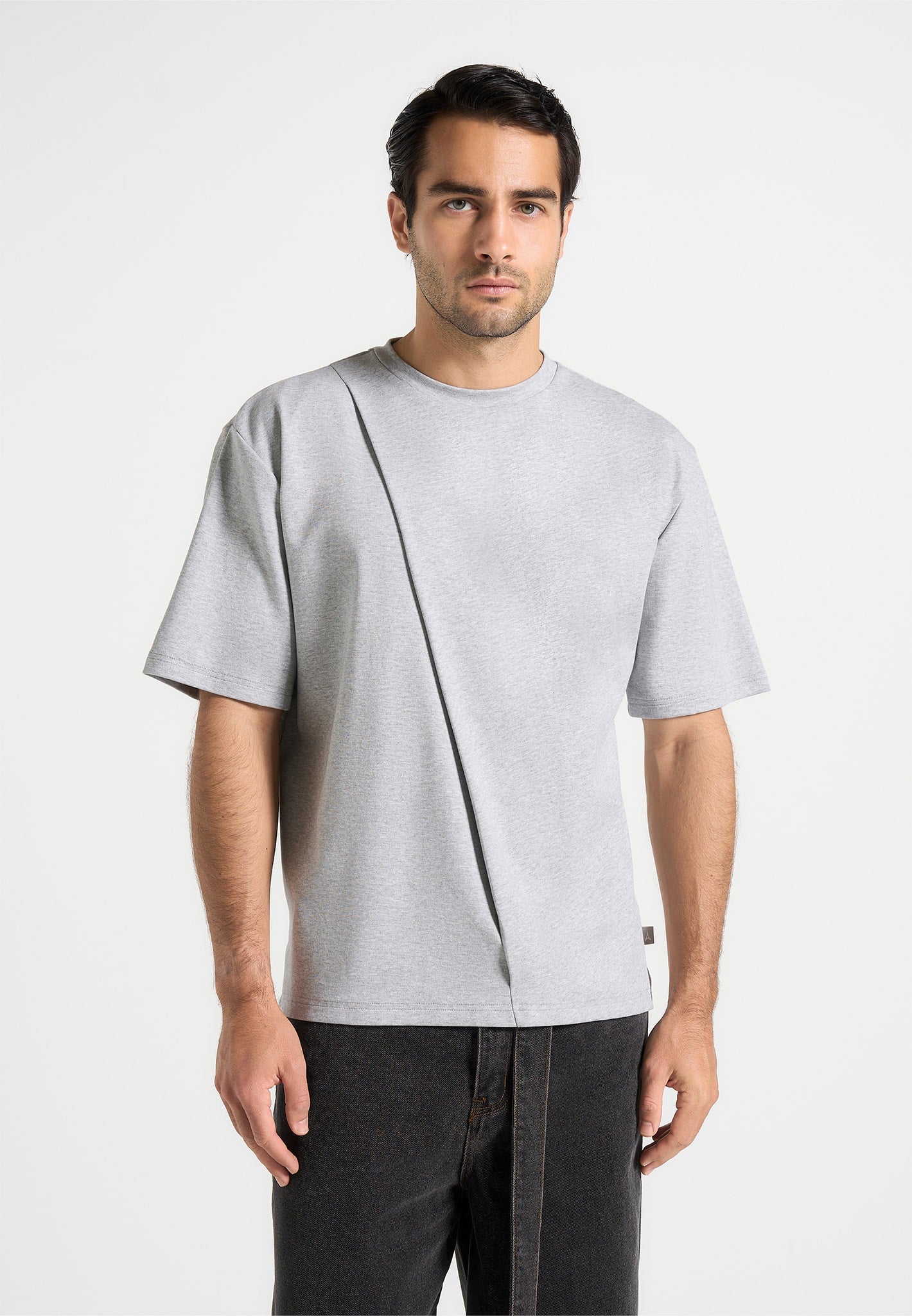 Hugo - Relaxed Fit Cotton T-Shirt With Pleat - Grey 