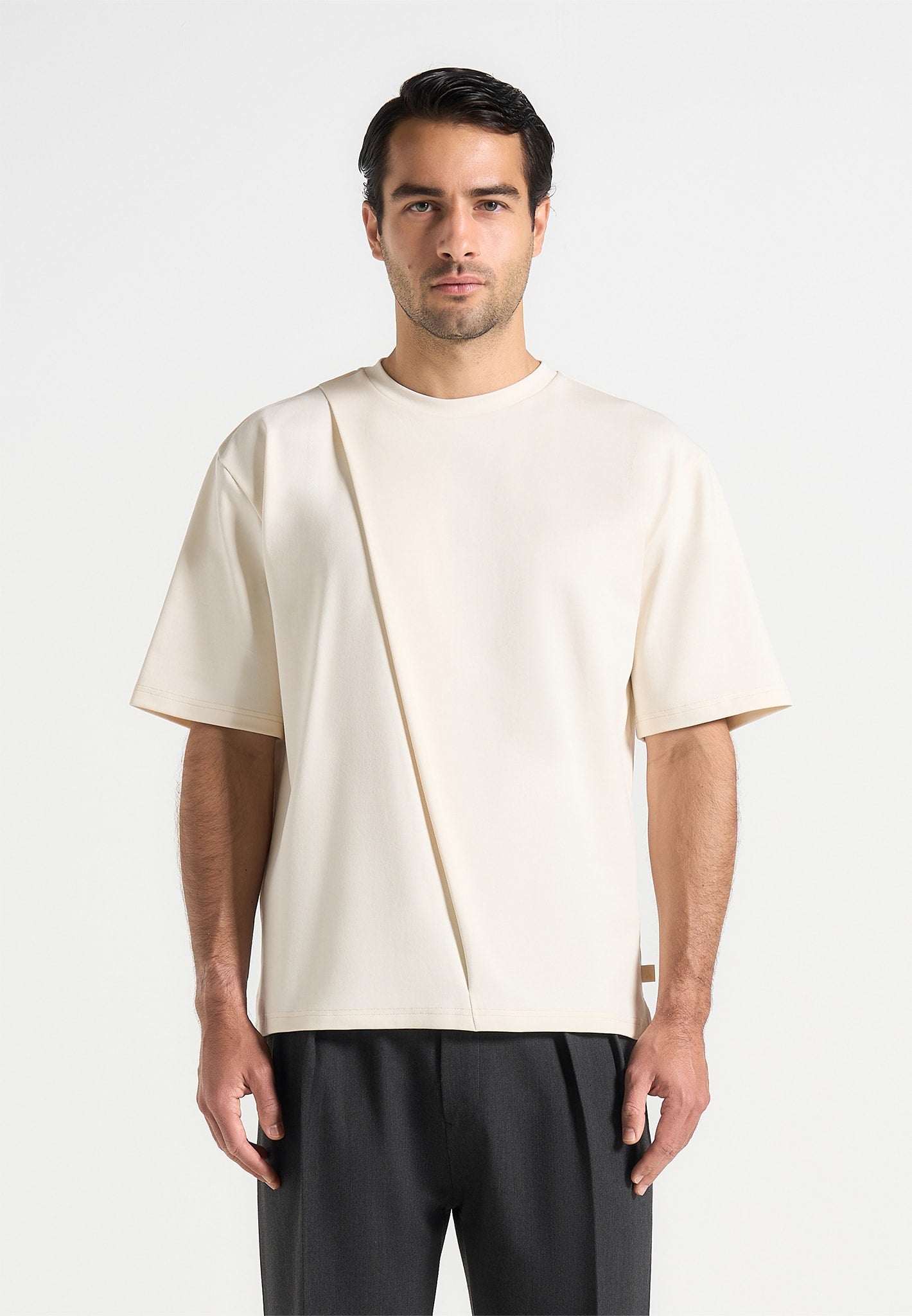 Hugo - Relaxed Fit T-Shirt With Pleat - Cream