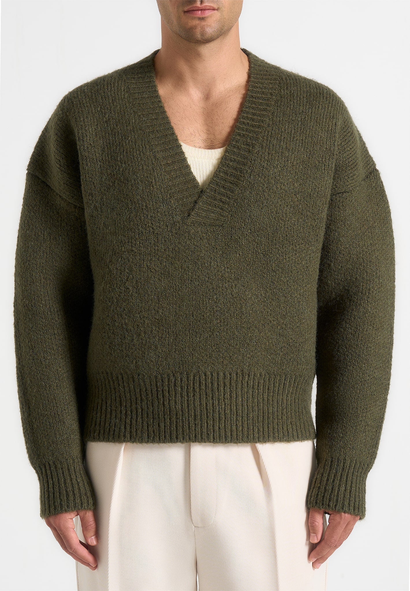 Chad - V-Neck Wool Knit Jumper - Olive