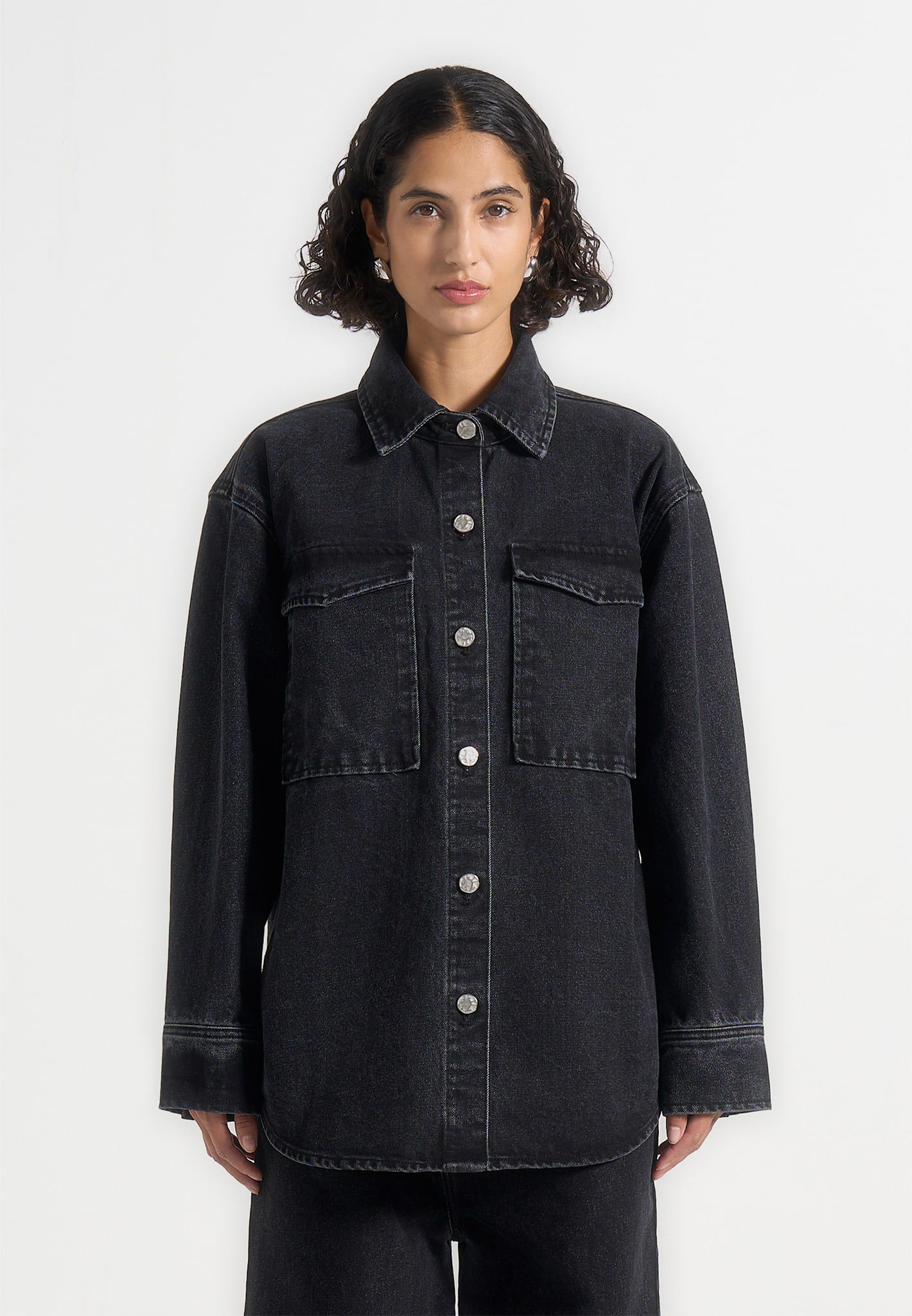 joy-oversized-denim-shirt-washed-black