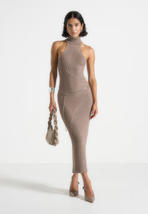 Belina - Halter Neck Knitted Maxi Dress With Chain - Taupe | Manire De Voir Belina - Halter Neck Knitted Maxi Dress With Chain - Taupe | Manire De Voir