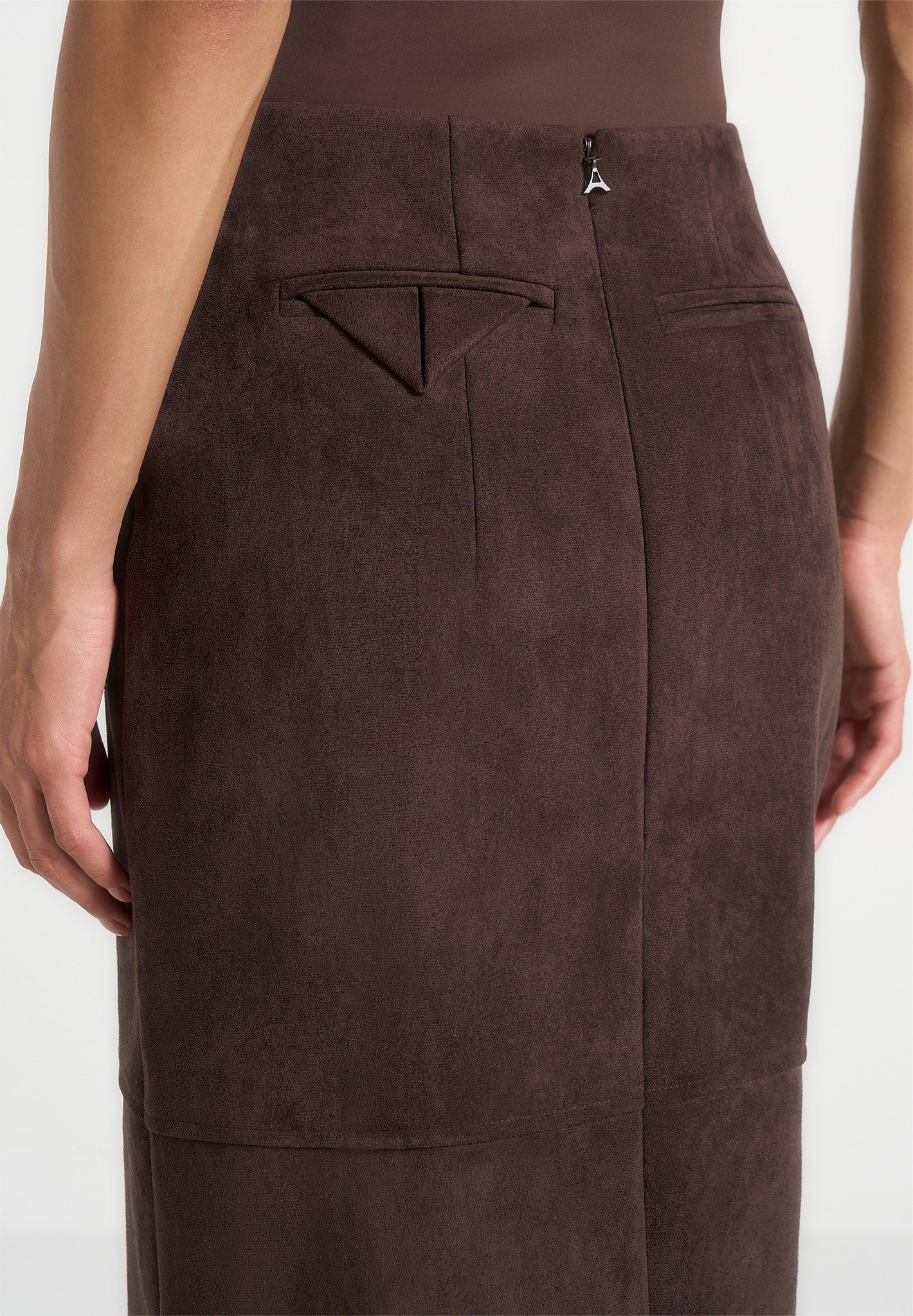 Célie - Suede Maxi Skirt - Brown