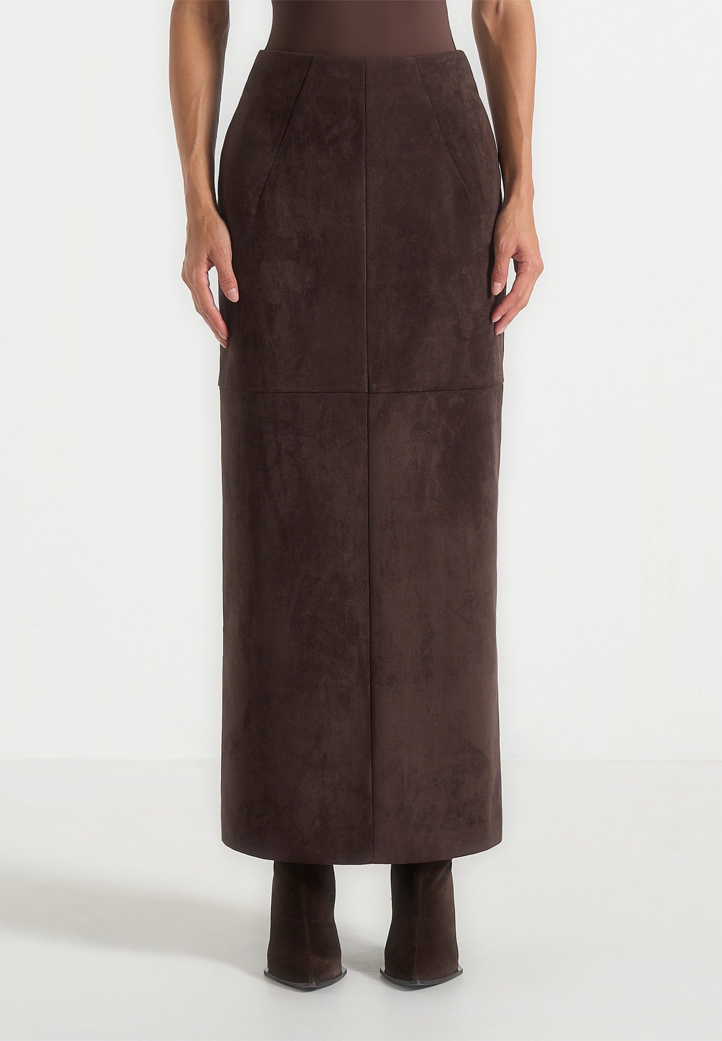 Célie - Suede Maxi Skirt - Brown 