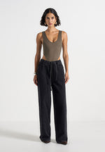 Noa - V-Neck Bodysuit - Olive
