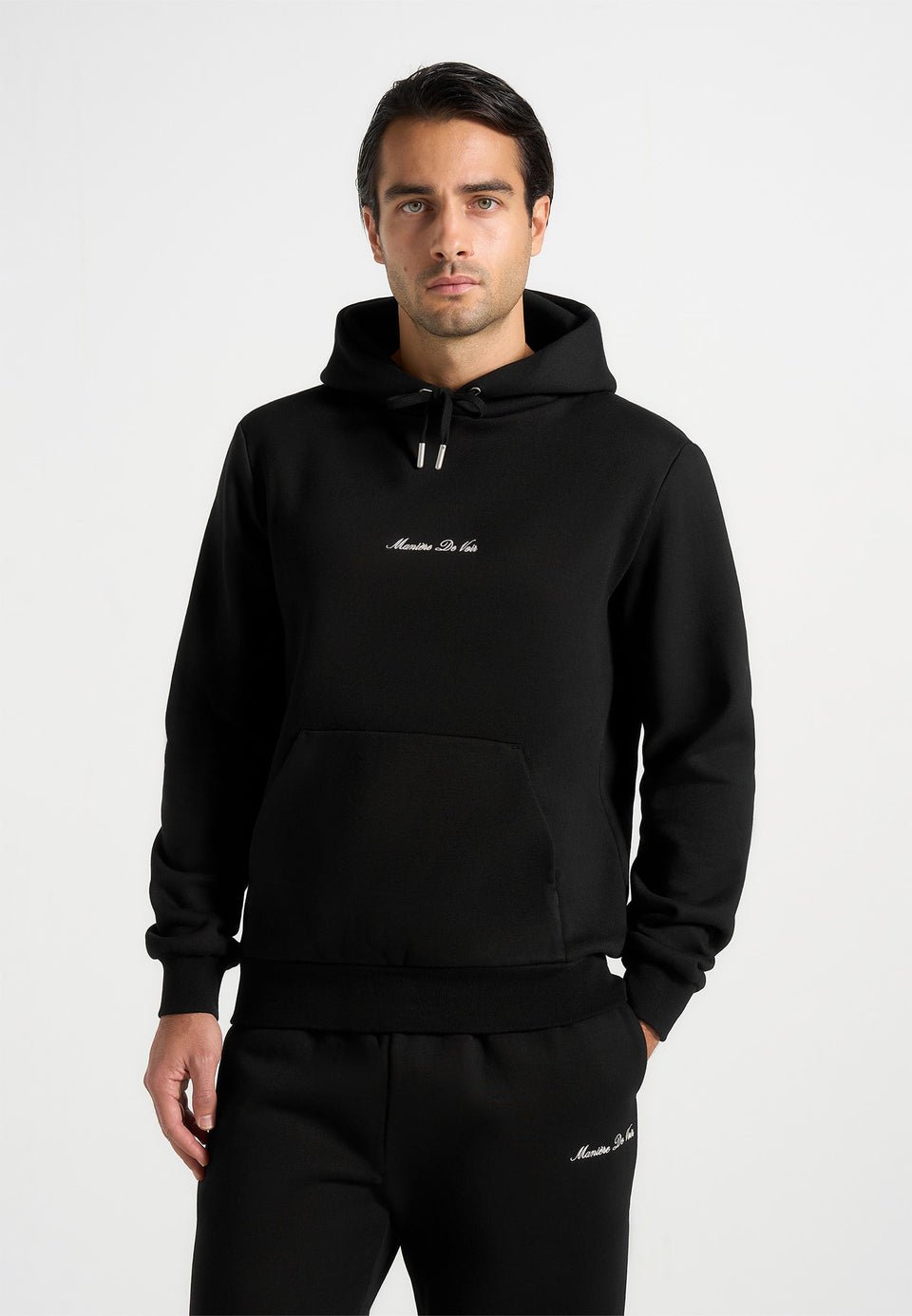js004-signature-regular-fit-hoodie-black