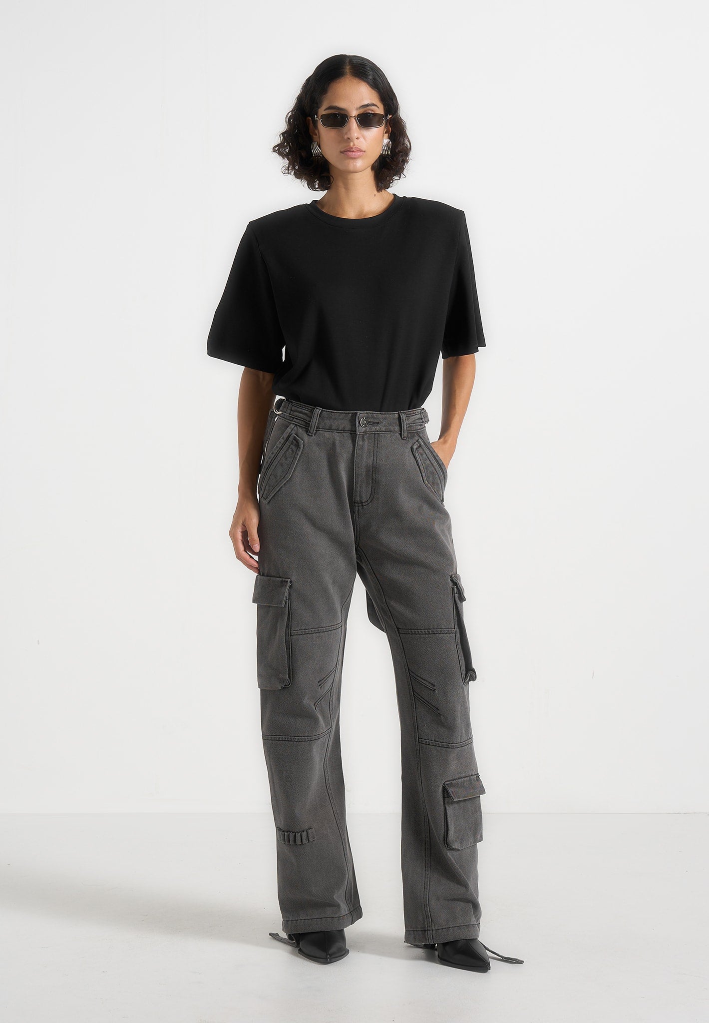 mid-rise-cargo-pants-washed-grey-1