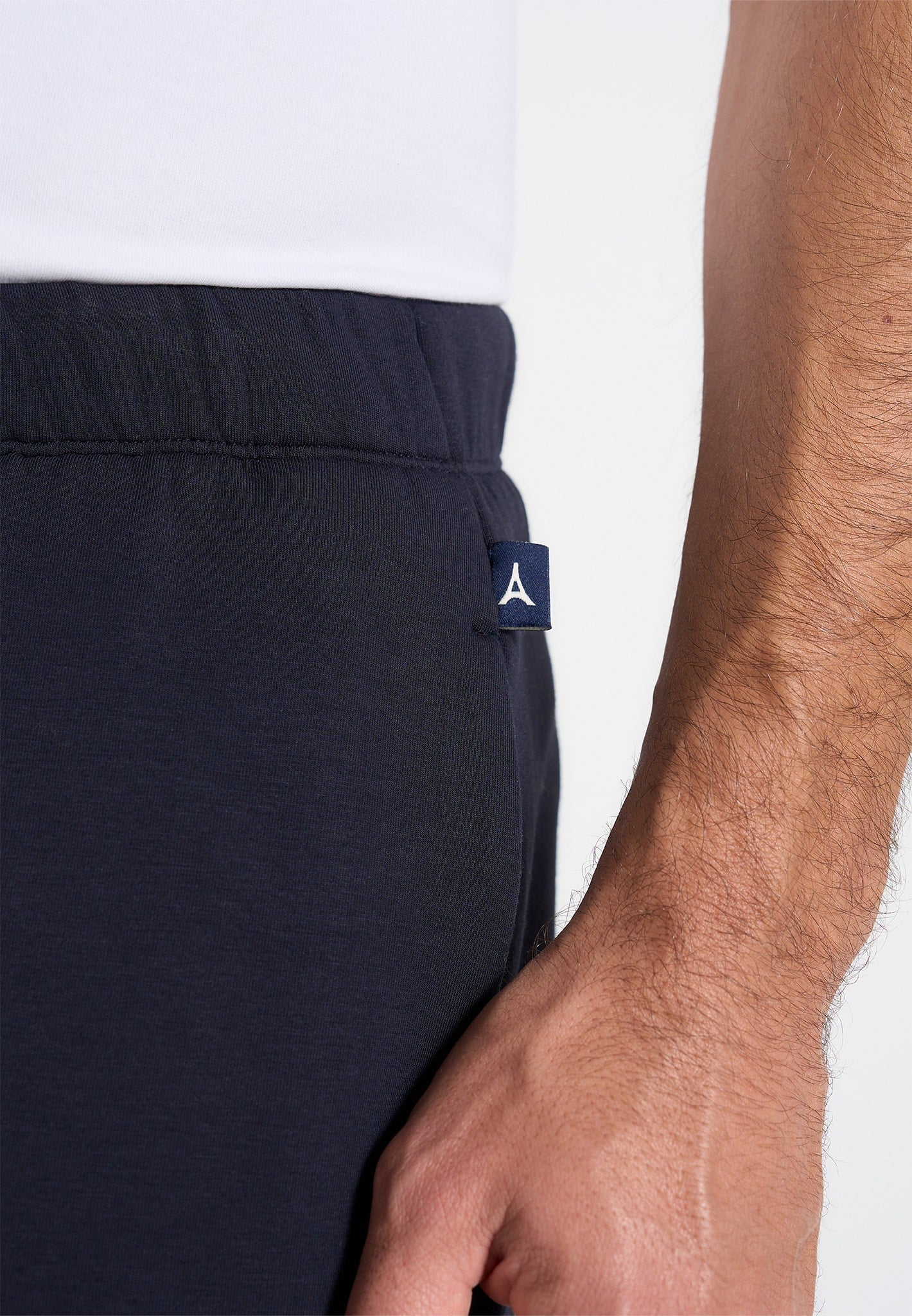 js008-neoprene-minimal-tapered-fit-cuffed-joggers-navy