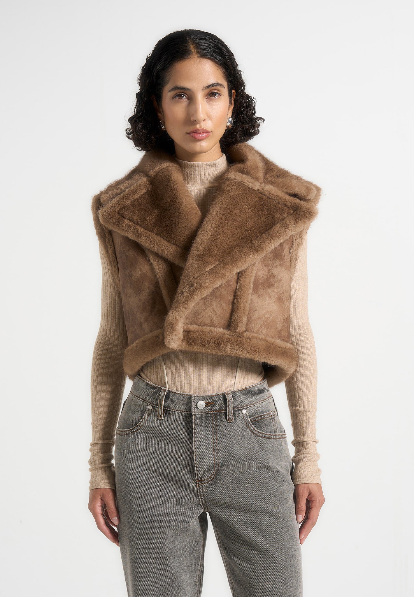 Kena - Vintage Leather & Plush 2-in-1 Gilet Jacket - Taupe 