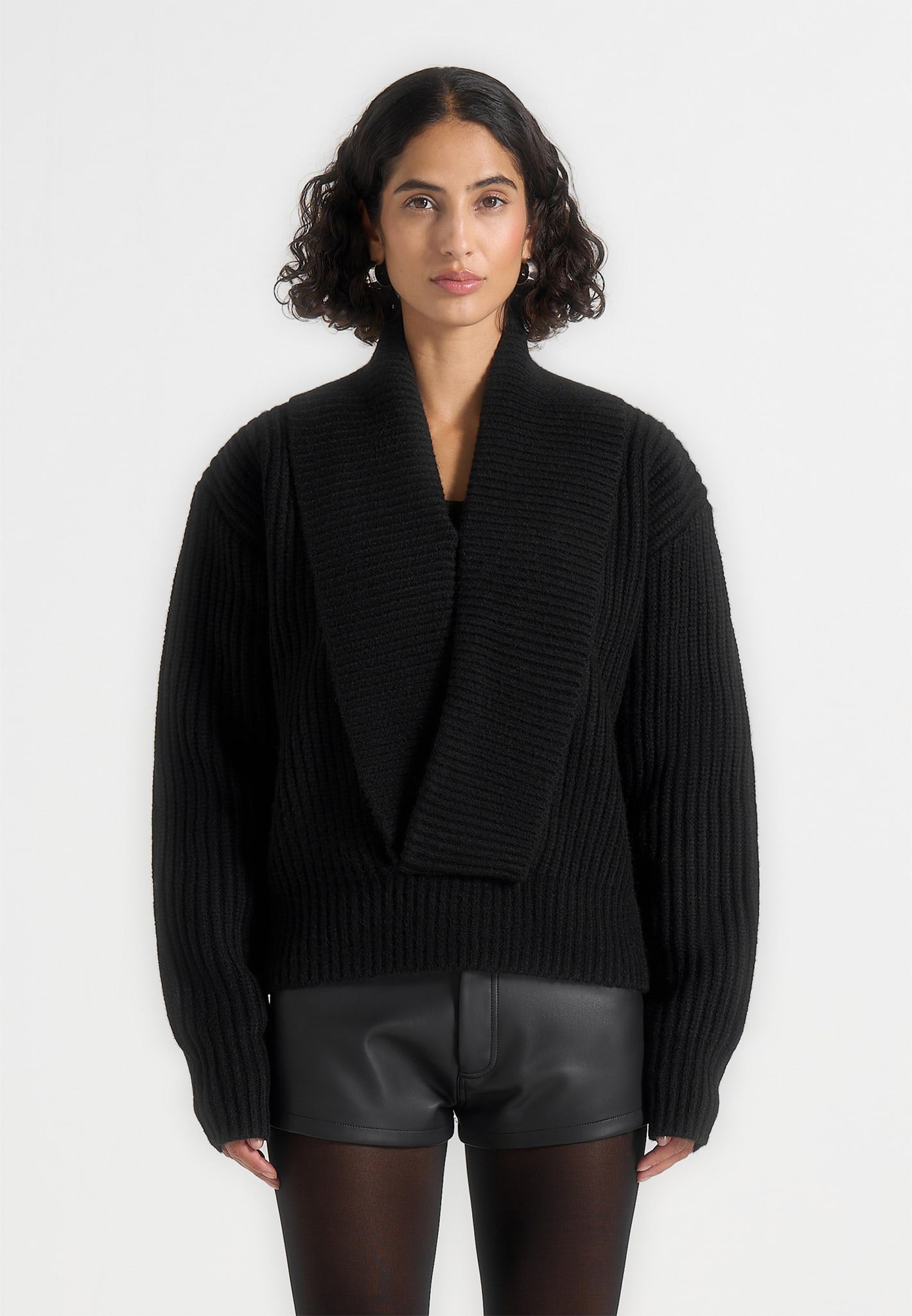 Azra - Plunge Knit Jumper - Black