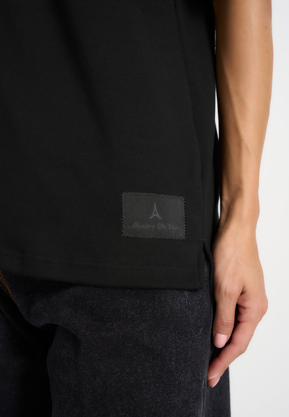 ts007-unisex-relaxed-fit-cotton-t-shirt-black