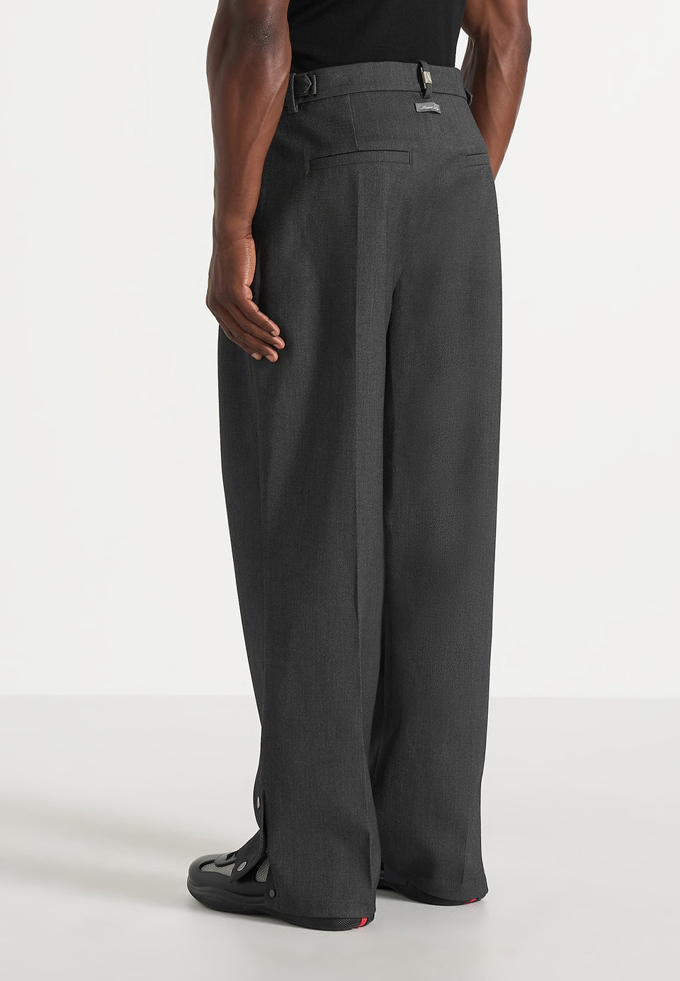 Boris - Tailored Button Cuff Trousers - Grey