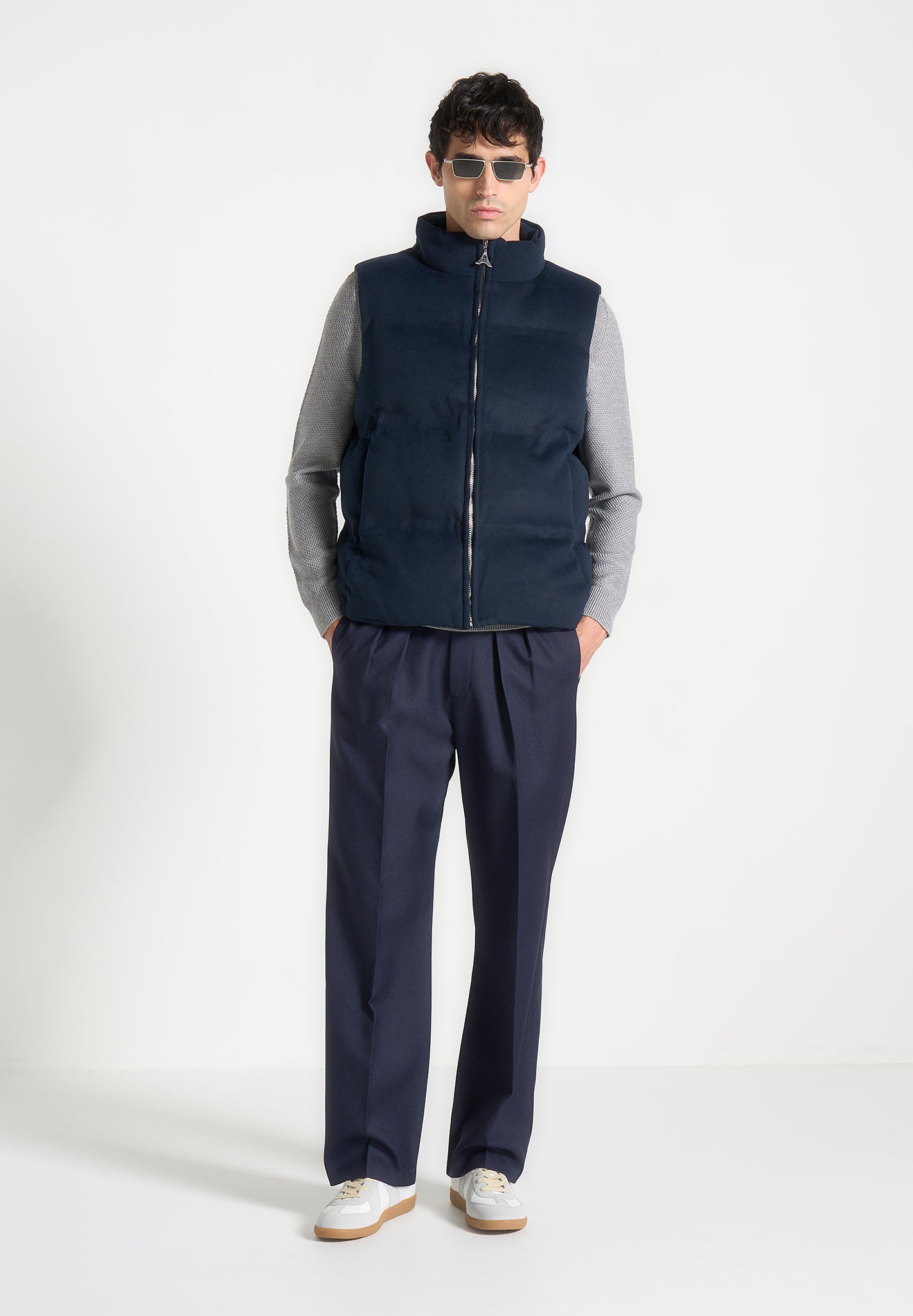 brushed-marl-puffer-gilet-navy 