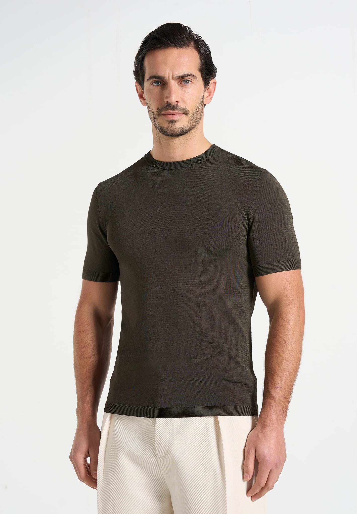 Ellis - Luxe Knitted T-Shirt - Olive 