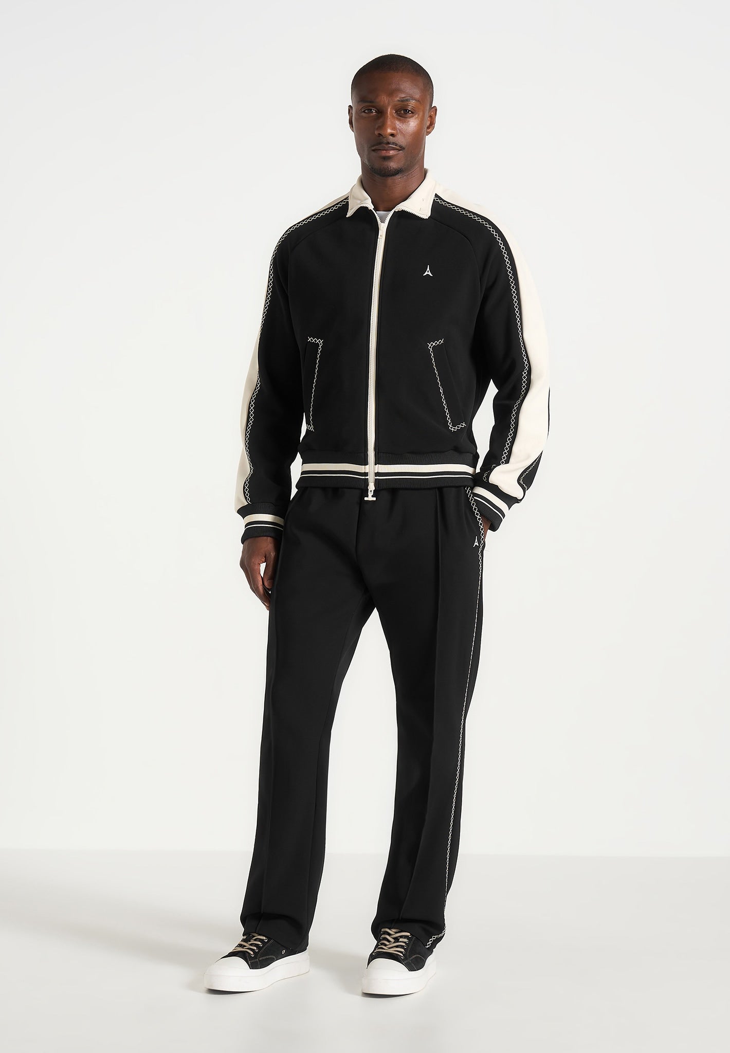Gael - Contrast Whipstitch Relaxed Track Pants - Black