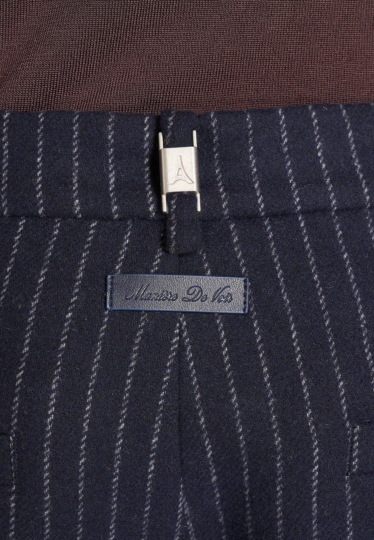 Dorian - Pinstripe Wool Pleated Trousers - Navy