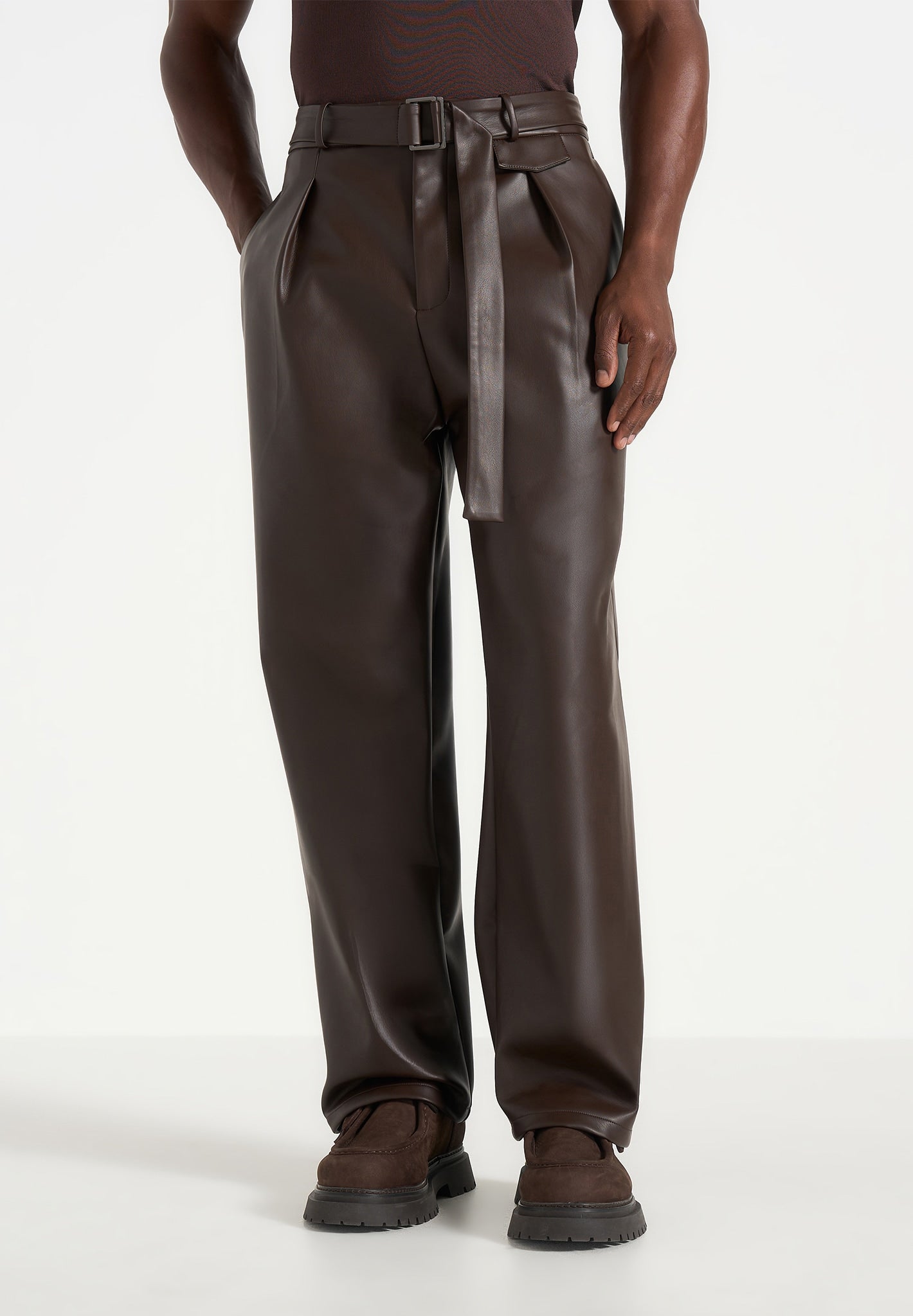 Serge - Relaxed Fit Leather Pleated Trousers - Brown