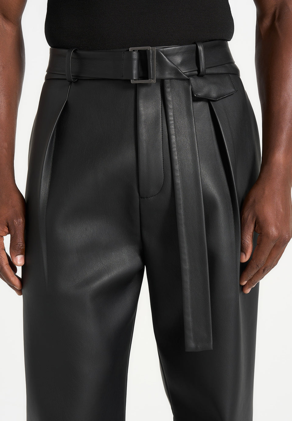 Serge - Relaxed Fit Leather Pleated Trousers - Black