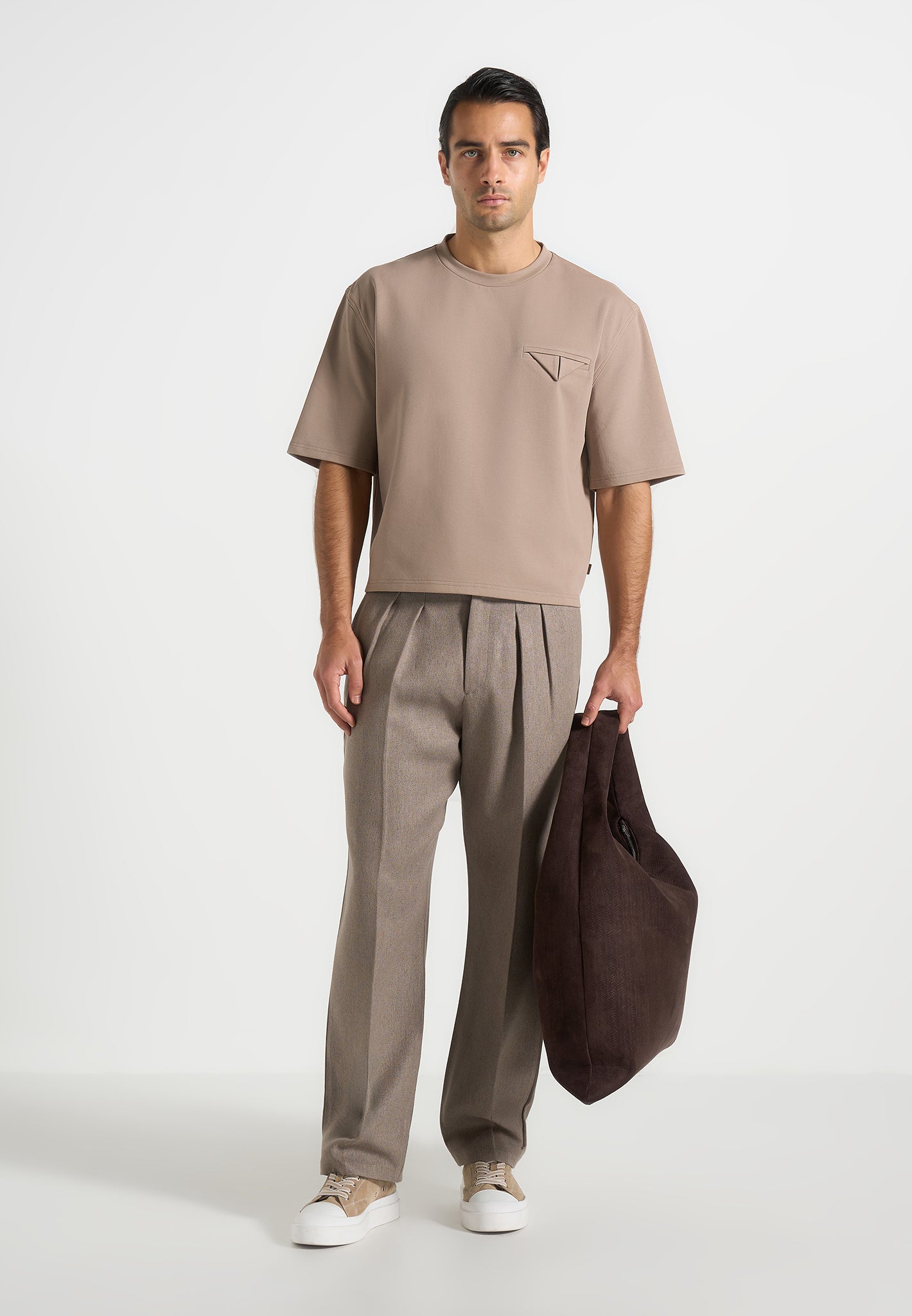 Léon - Boxy Cropped Cotton T-Shirt - Taupe 