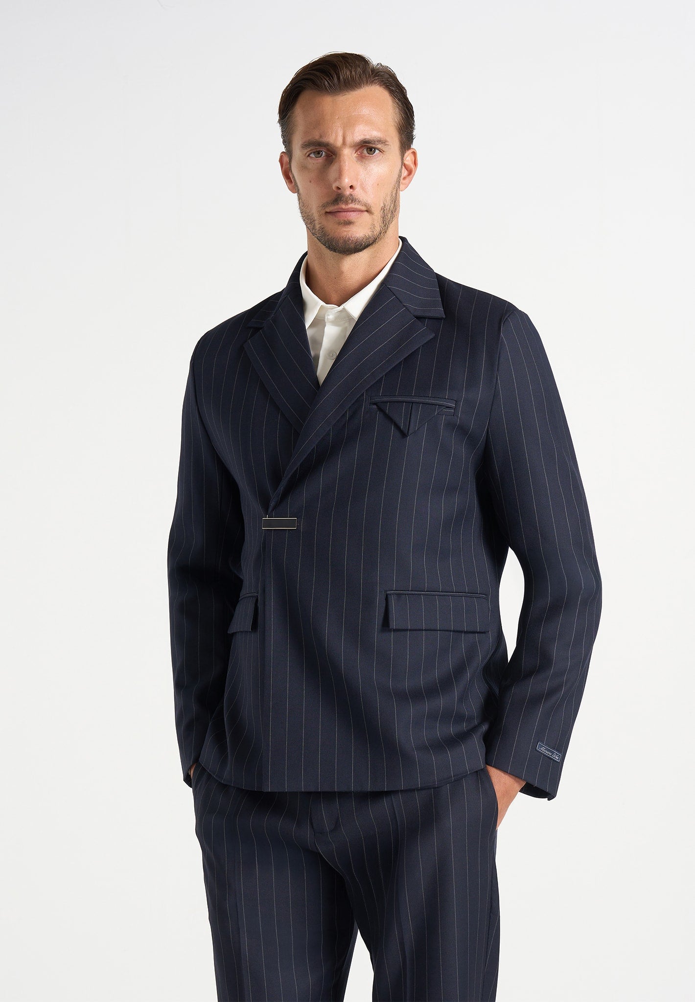 Gaston - Double Breasted Clasp Detail Wool-Blend Pinstripe  Suit Blazer - Navy