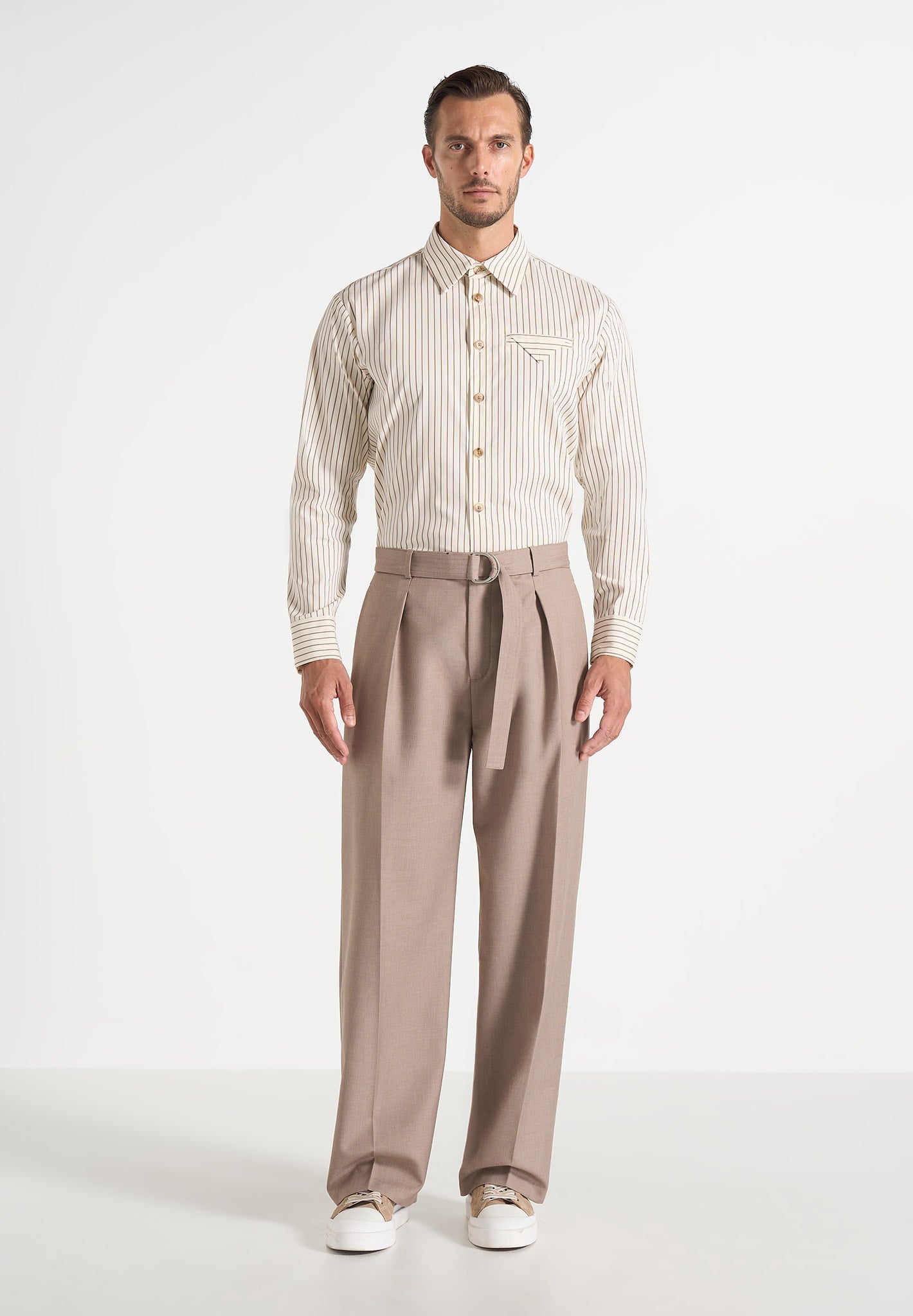 Loic - Wide Leg Tailored Trousers With Belt - Taupe