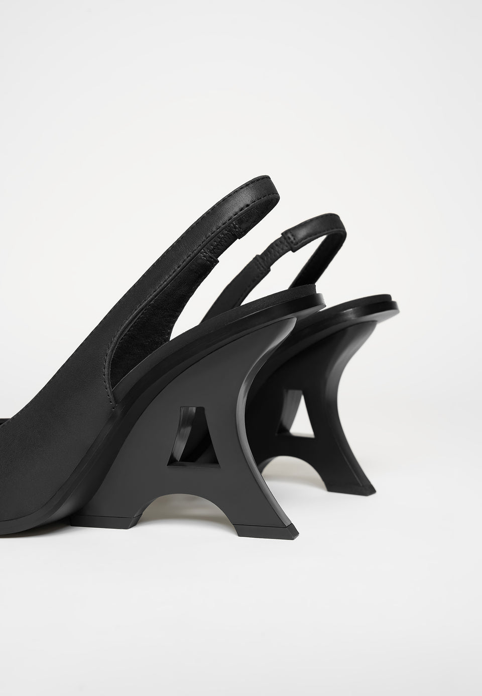L'Eiffel - Slingback Heels - Black