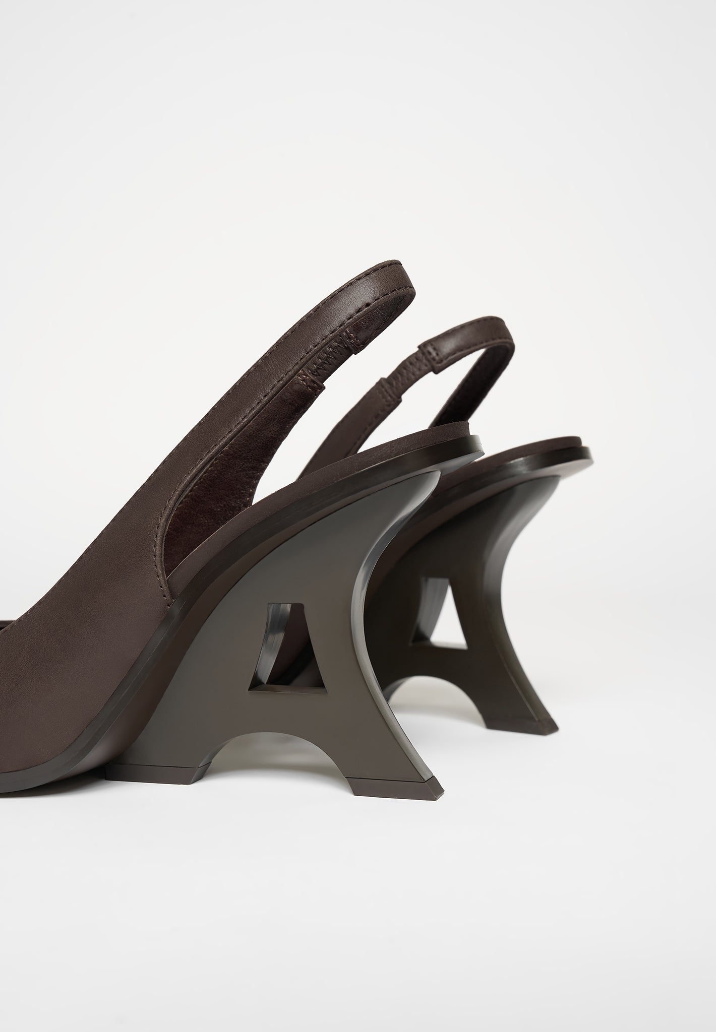 L'Eiffel - Slingback Heels - Brown