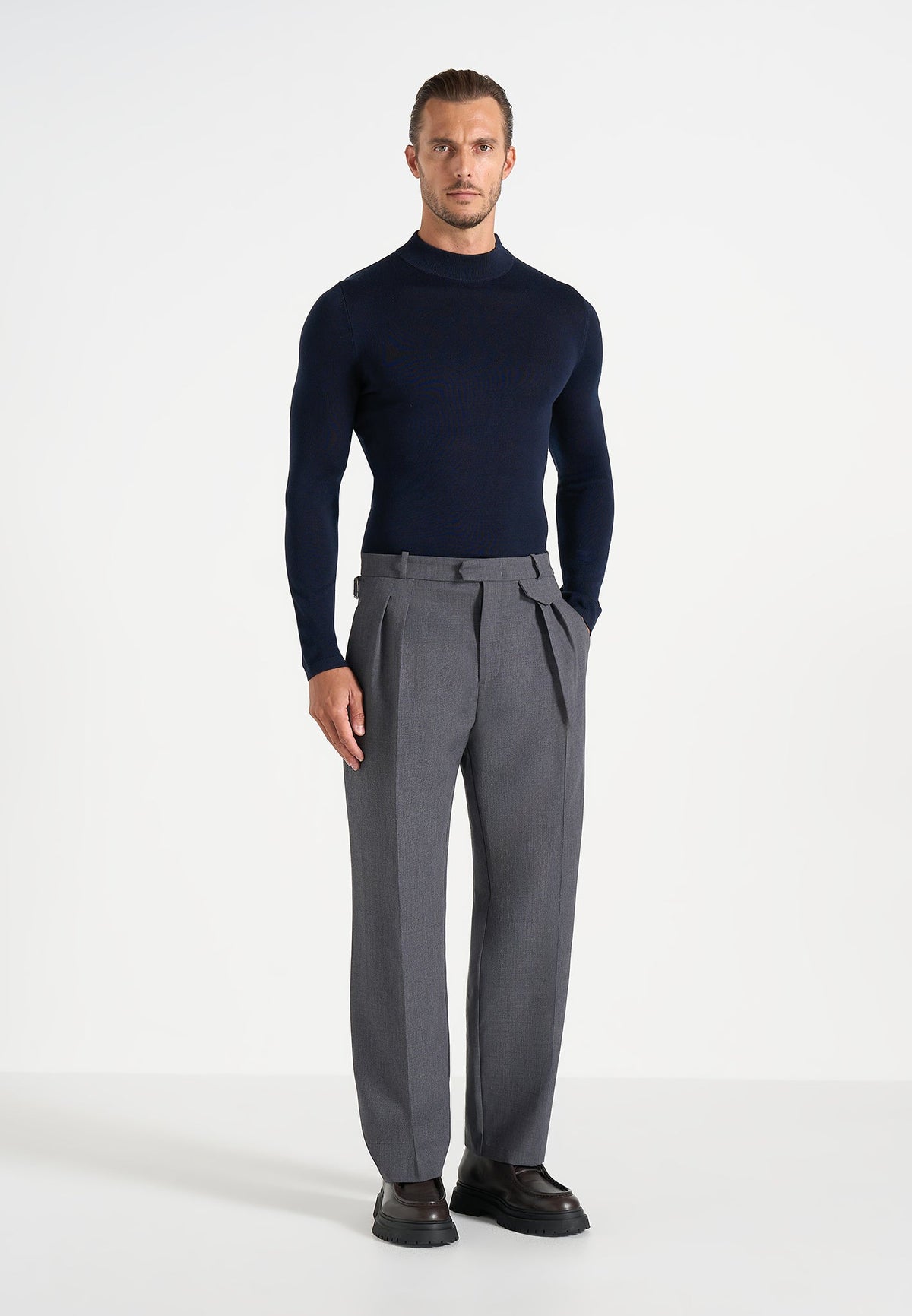 KW003 - Fitted Mock Neck Wool-Blend Jumper - Navy