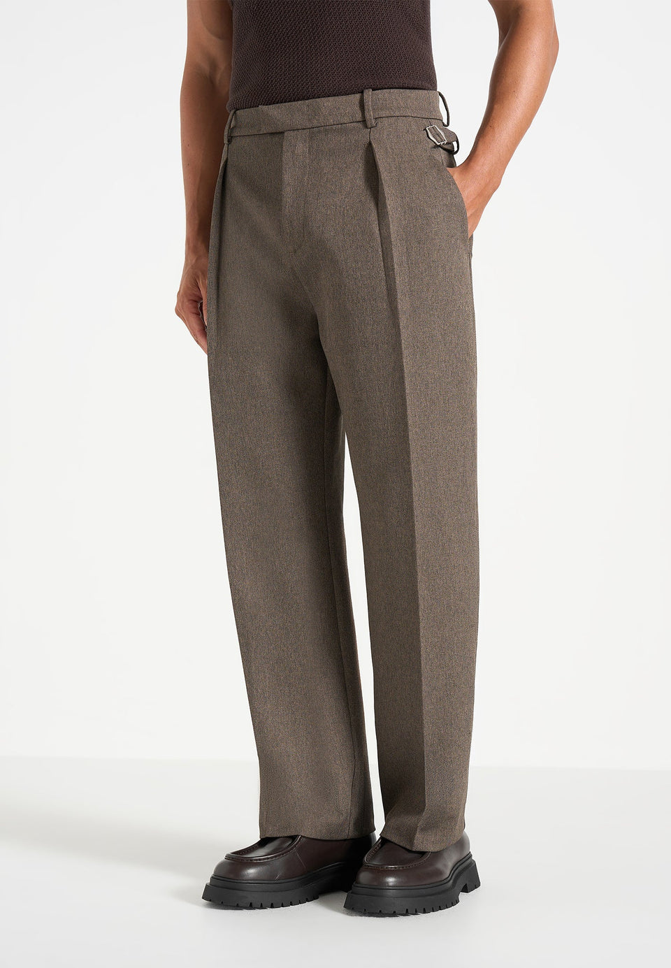 Dorian - Relaxed Fit Pleated Textured Tailored Trousers - Taupe